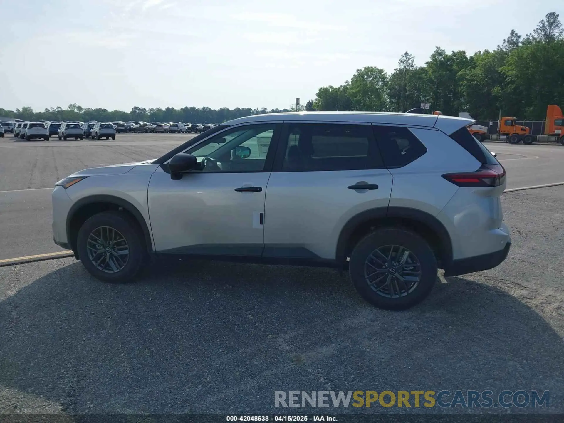 14 Фотография поврежденного автомобиля 5N1BT3AA3SC846015 NISSAN ROGUE 2025