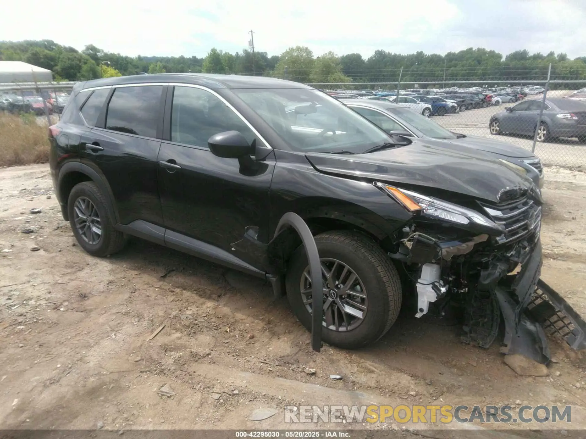 1 Photograph of a damaged car 5N1BT3AAXSC770972 NISSAN ROGUE 2025