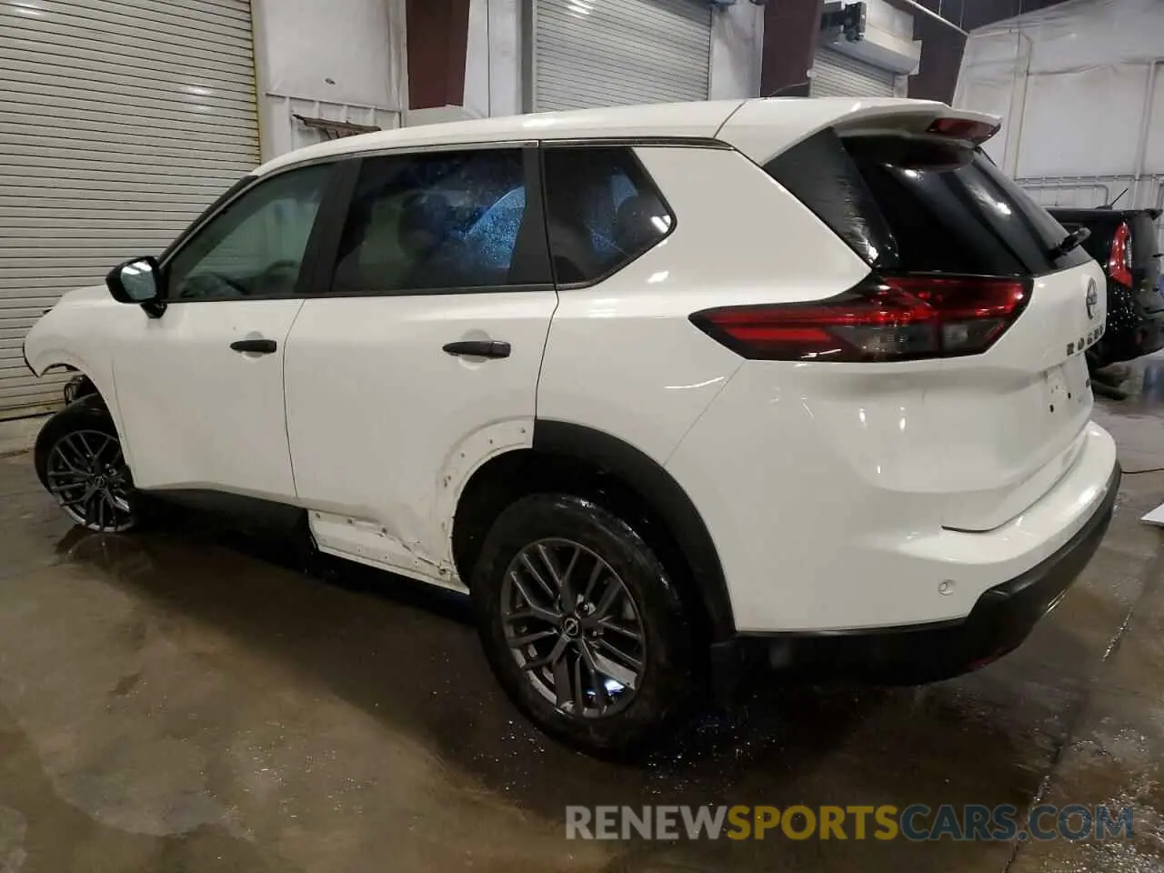 2 Фотография поврежденного автомобиля 5N1BT3AB1SC673099 NISSAN ROGUE 2025
