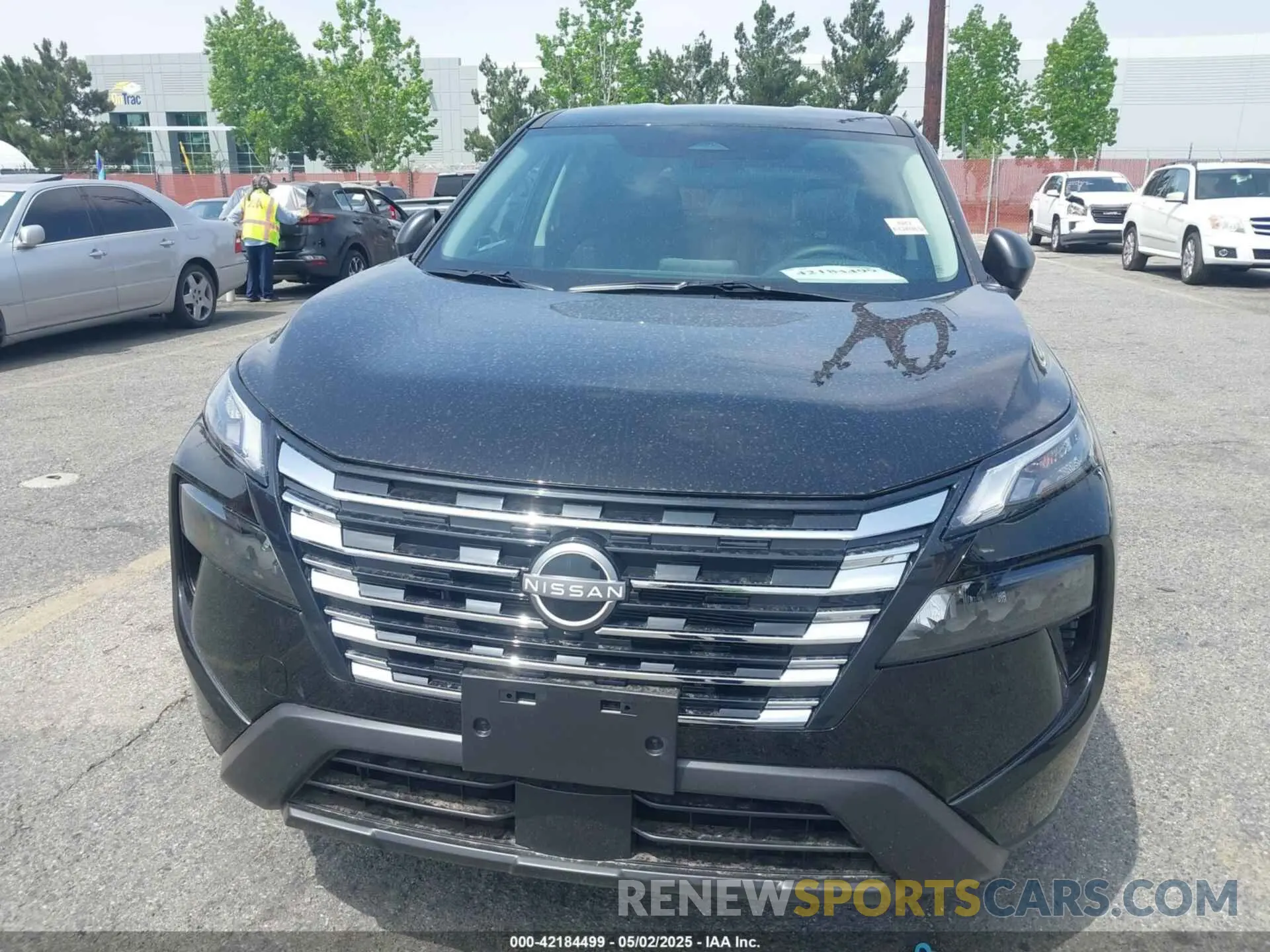 6 Photograph of a damaged car 5N1BT3AB3SC850039 NISSAN ROGUE 2025