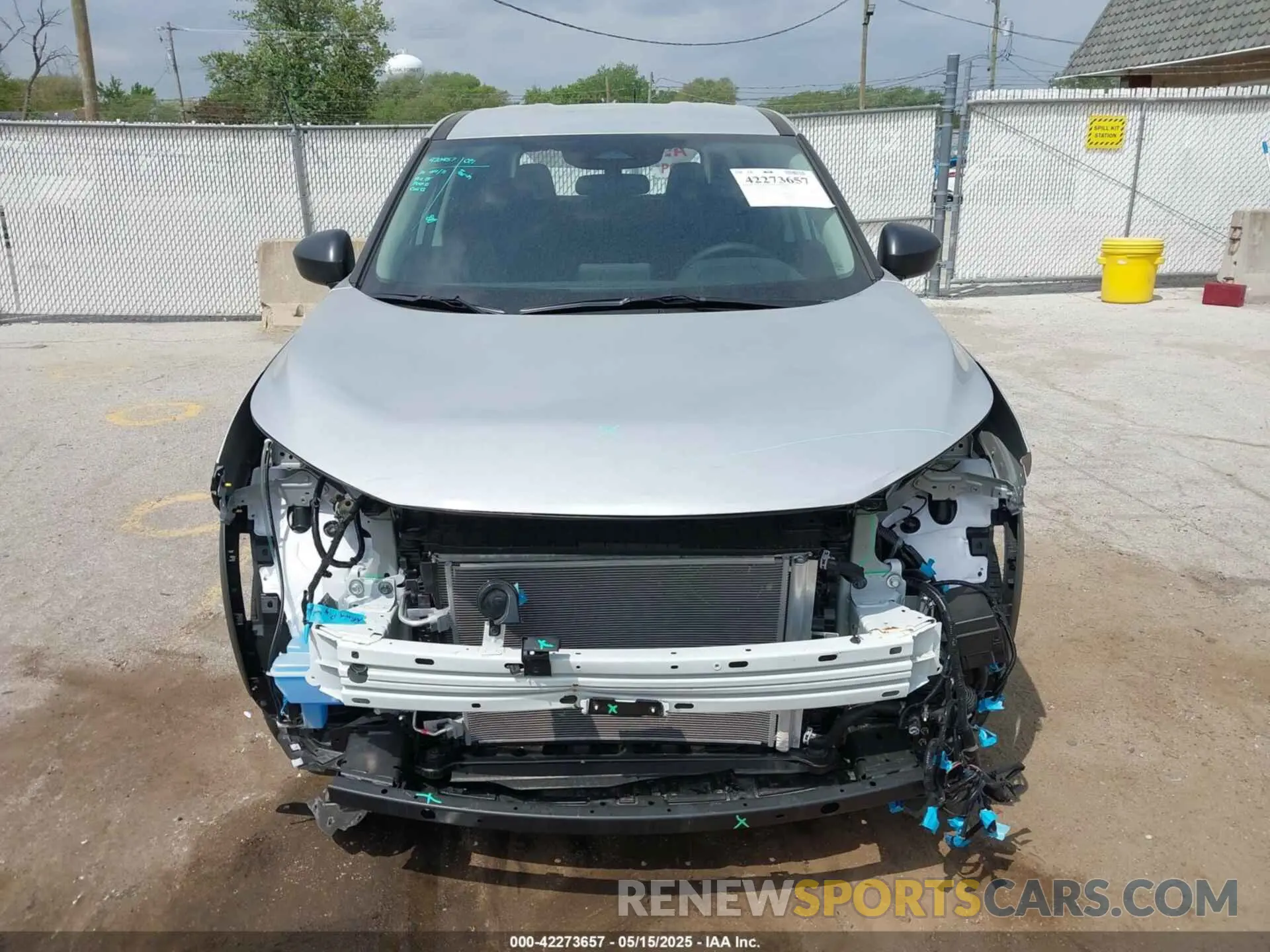 12 Photograph of a damaged car 5N1BT3AB4SC834268 NISSAN ROGUE 2025