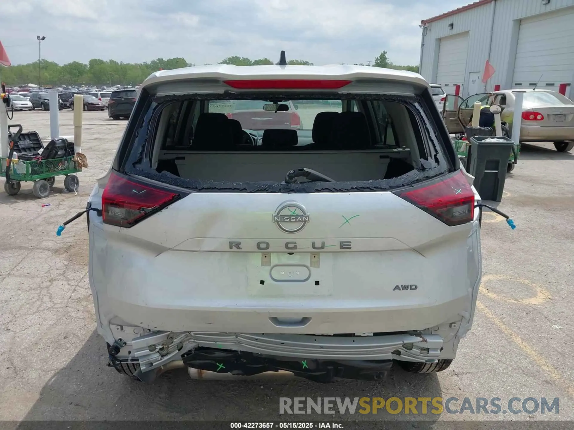 16 Photograph of a damaged car 5N1BT3AB4SC834268 NISSAN ROGUE 2025