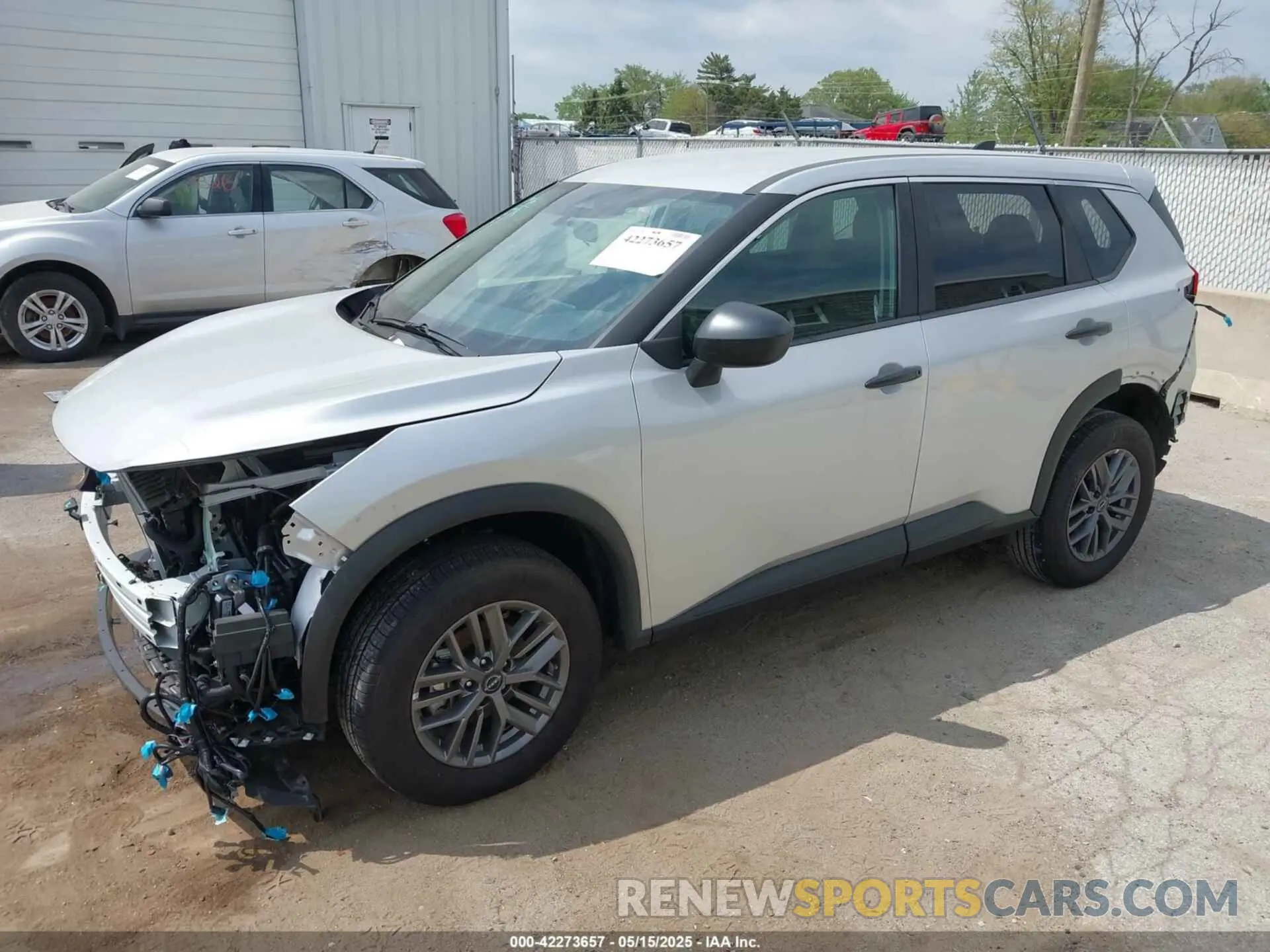 2 Photograph of a damaged car 5N1BT3AB4SC834268 NISSAN ROGUE 2025