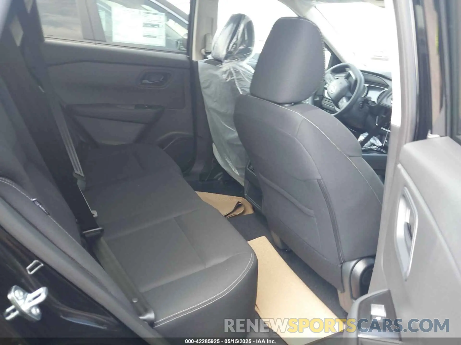 8 Фотография поврежденного автомобиля 5N1BT3AB5SC849555 NISSAN ROGUE 2025