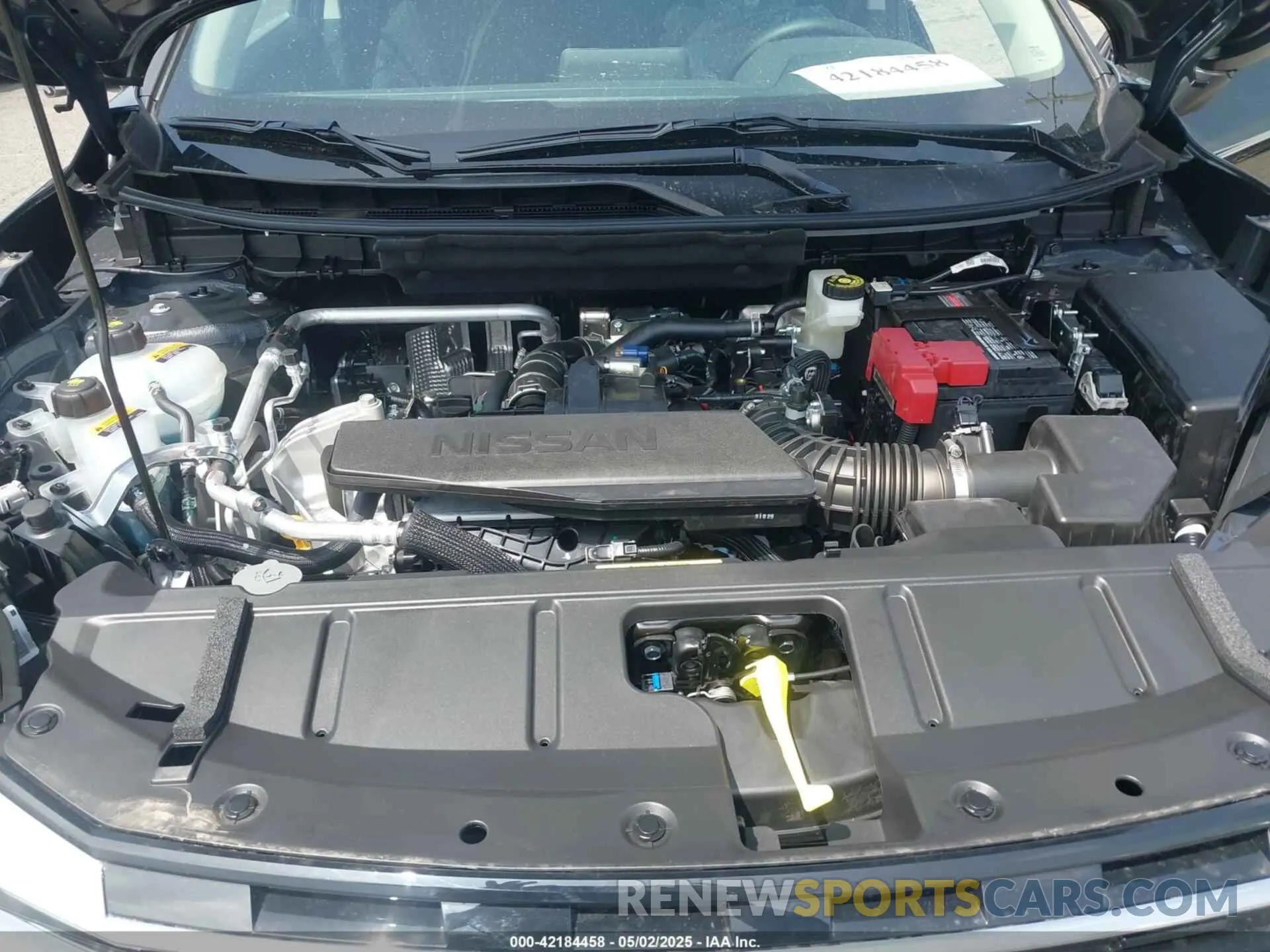 10 Photograph of a damaged car 5N1BT3AB5SC849586 NISSAN ROGUE 2025