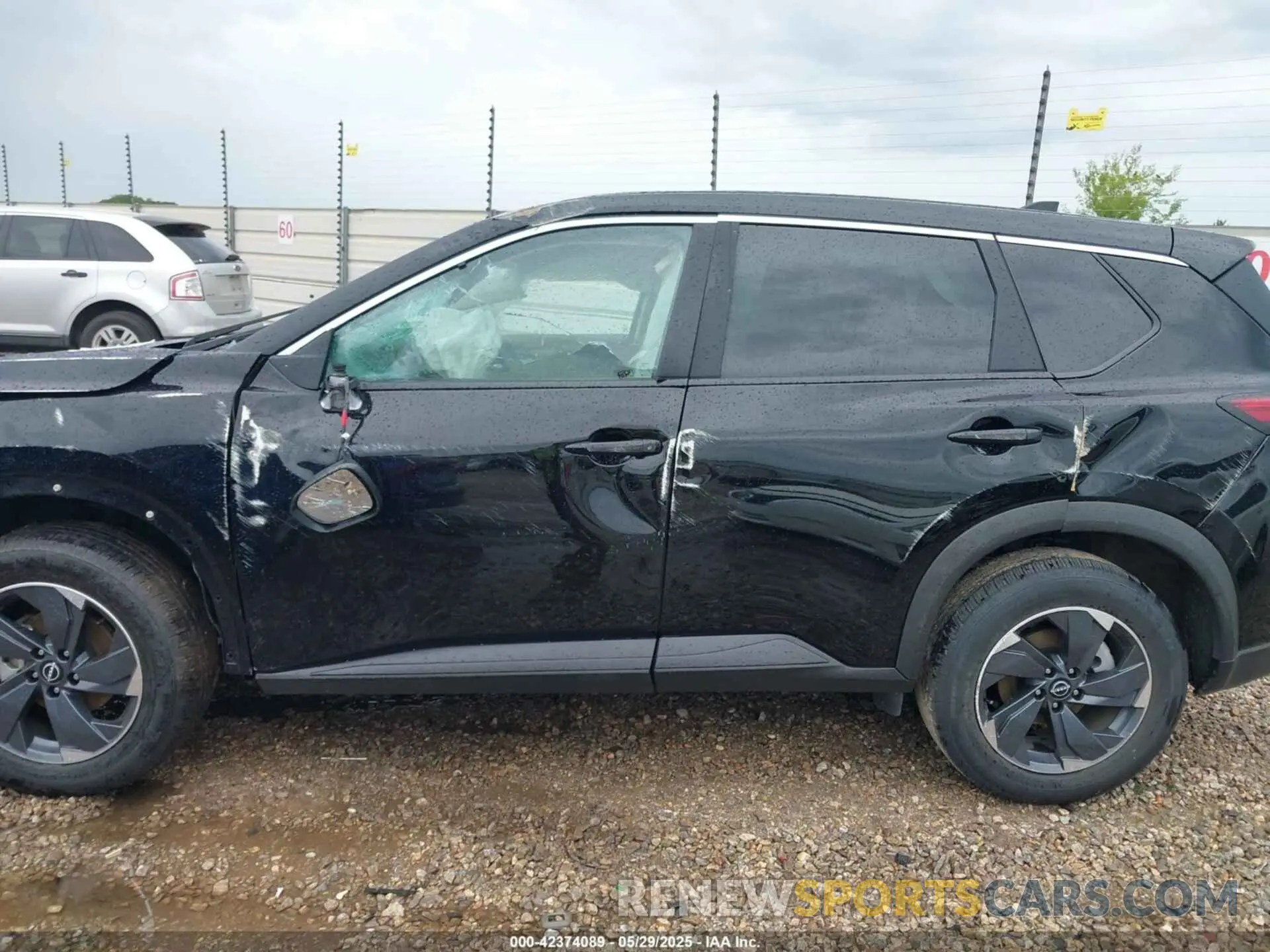 14 Фотография поврежденного автомобиля 5N1BT3BA0SC774916 NISSAN ROGUE 2025