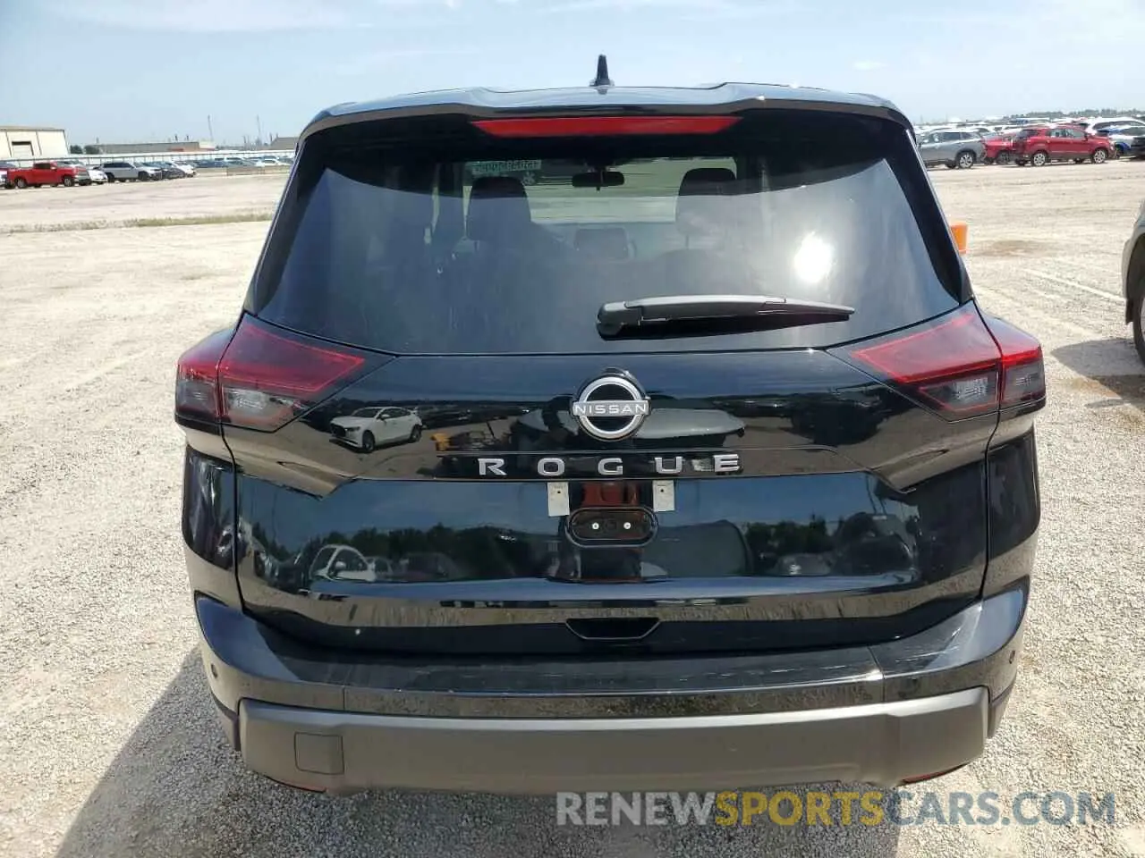 6 Photograph of a damaged car 5N1BT3BA0SC803301 NISSAN ROGUE 2025