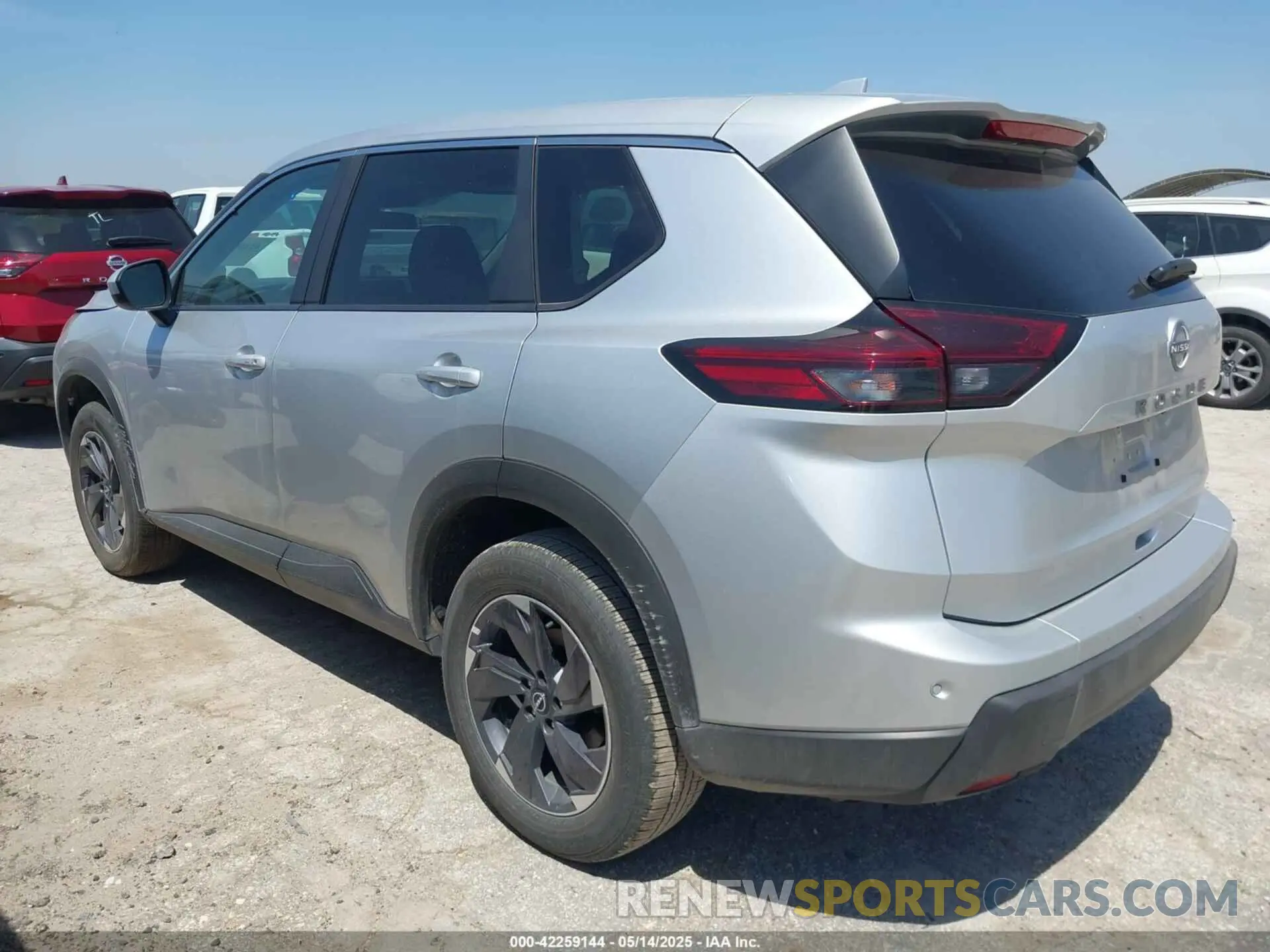 3 Photograph of a damaged car 5N1BT3BA1SC817949 NISSAN ROGUE 2025