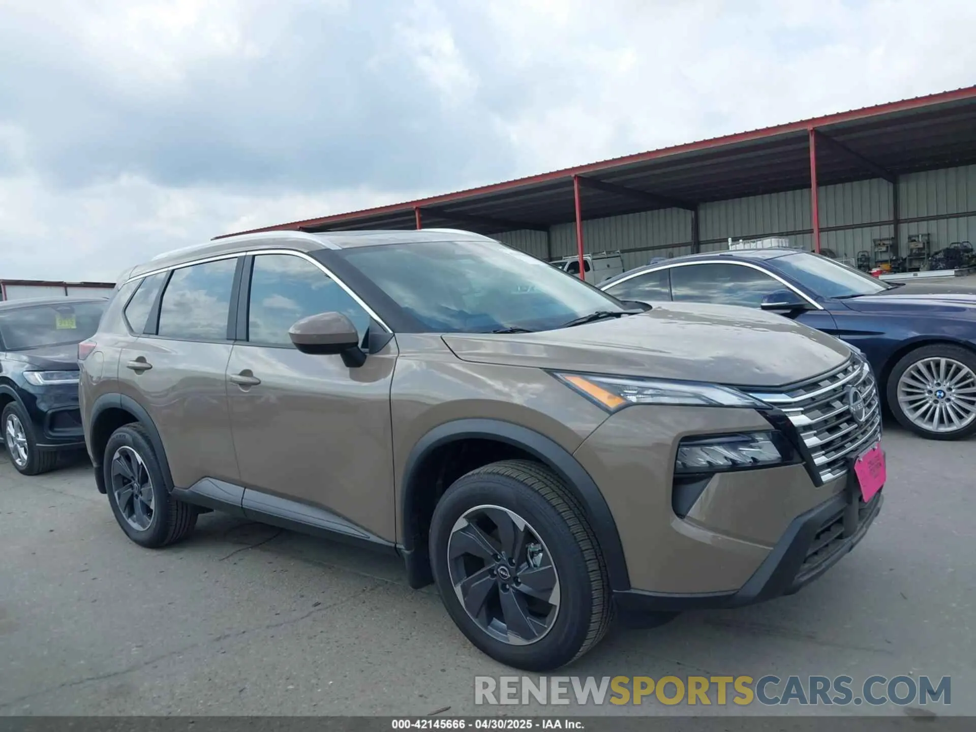 13 Photograph of a damaged car 5N1BT3BA3SC673997 NISSAN ROGUE 2025