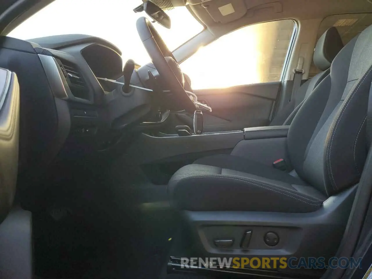 7 Photograph of a damaged car 5N1BT3BA4SC811997 NISSAN ROGUE 2025