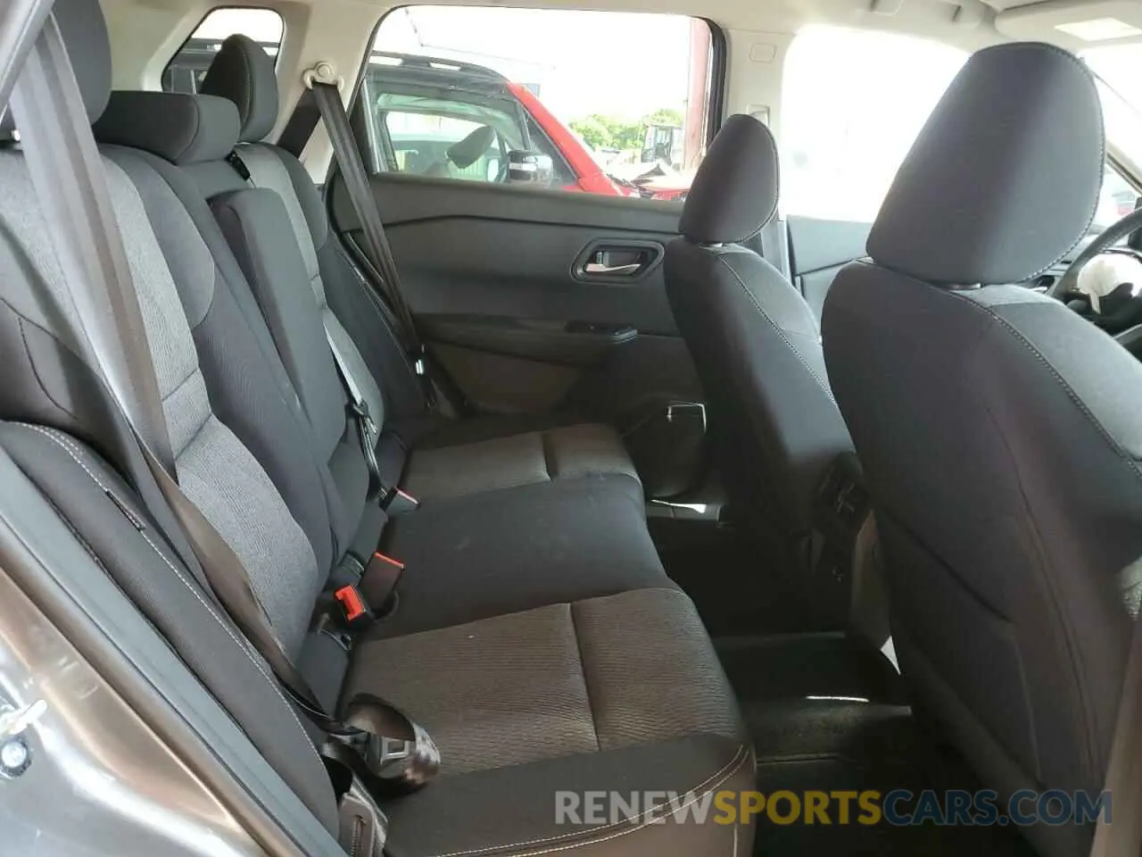 11 Photograph of a damaged car 5N1BT3BA4SC826080 NISSAN ROGUE 2025