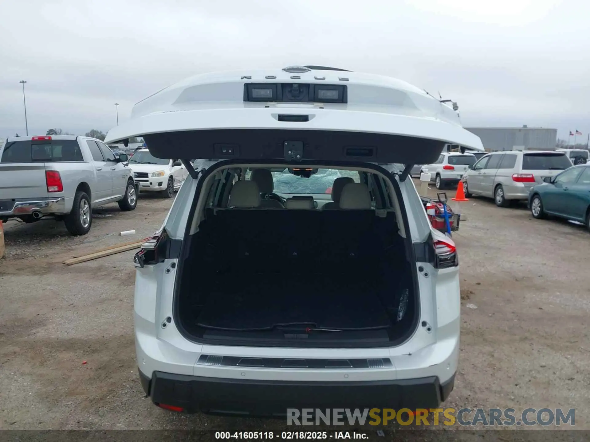 15 Фотография поврежденного автомобиля 5N1BT3BA6SC762625 NISSAN ROGUE 2025
