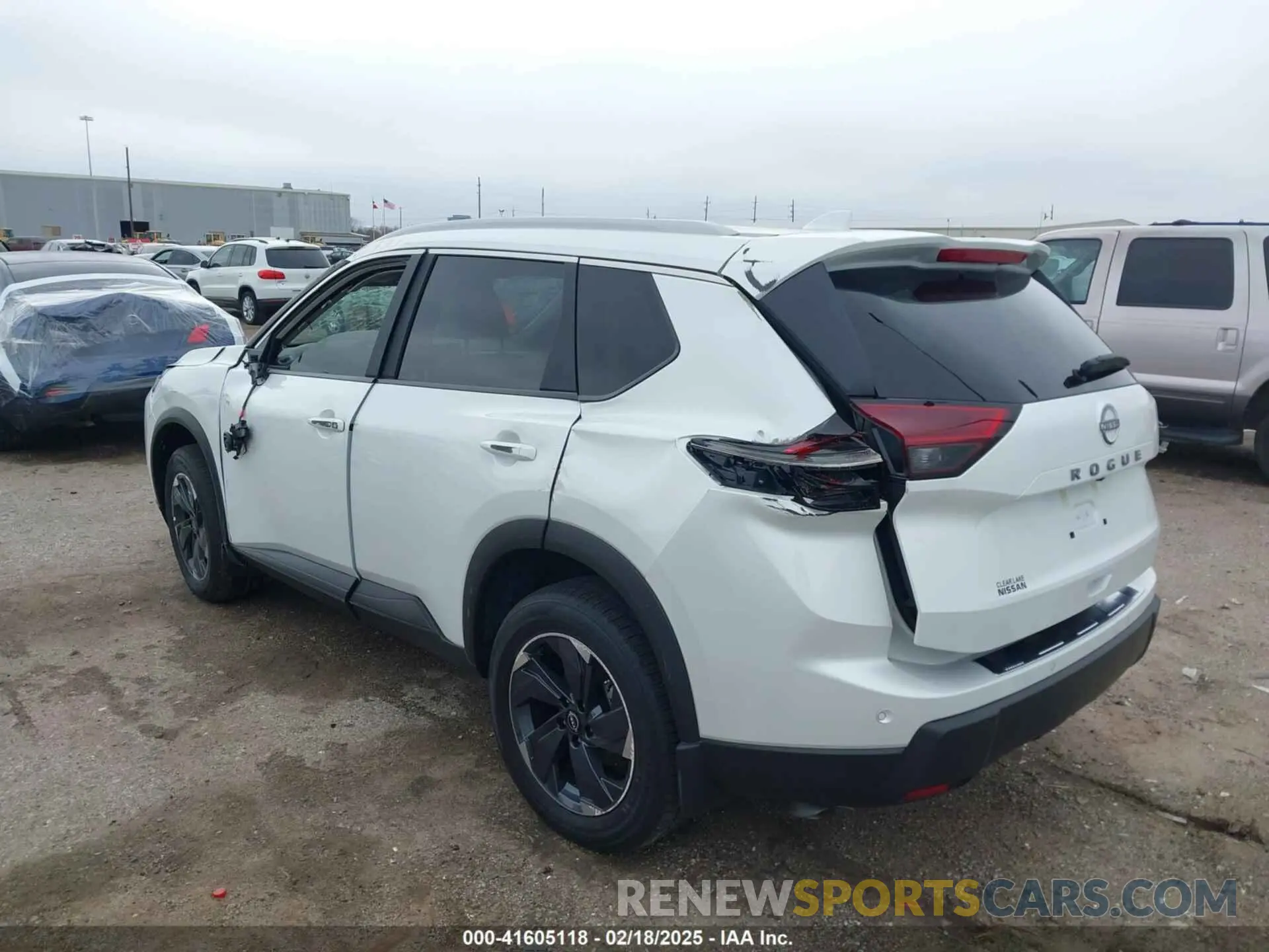 3 Фотография поврежденного автомобиля 5N1BT3BA6SC762625 NISSAN ROGUE 2025
