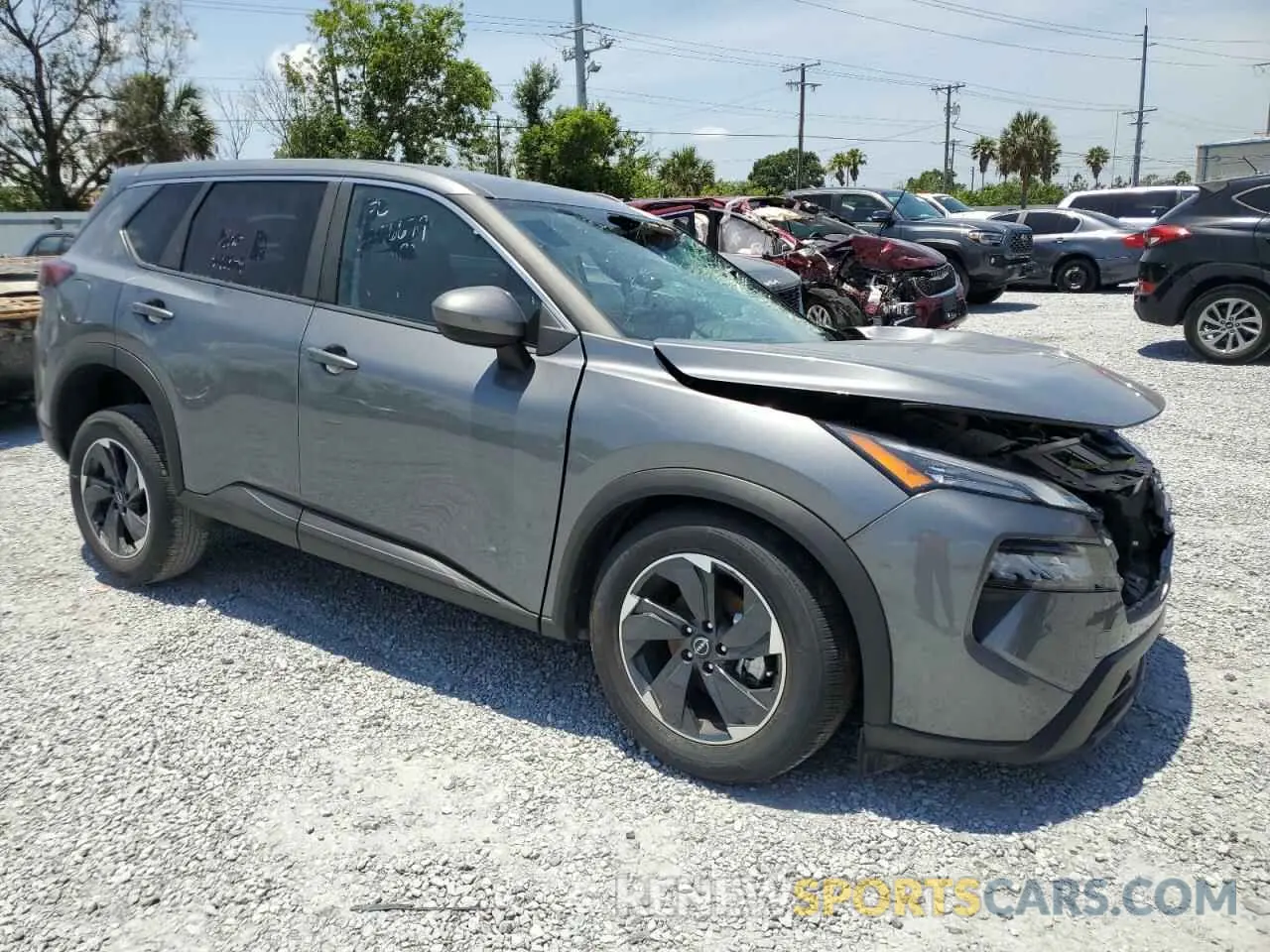 4 Photograph of a damaged car 5N1BT3BA8SC798879 NISSAN ROGUE 2025