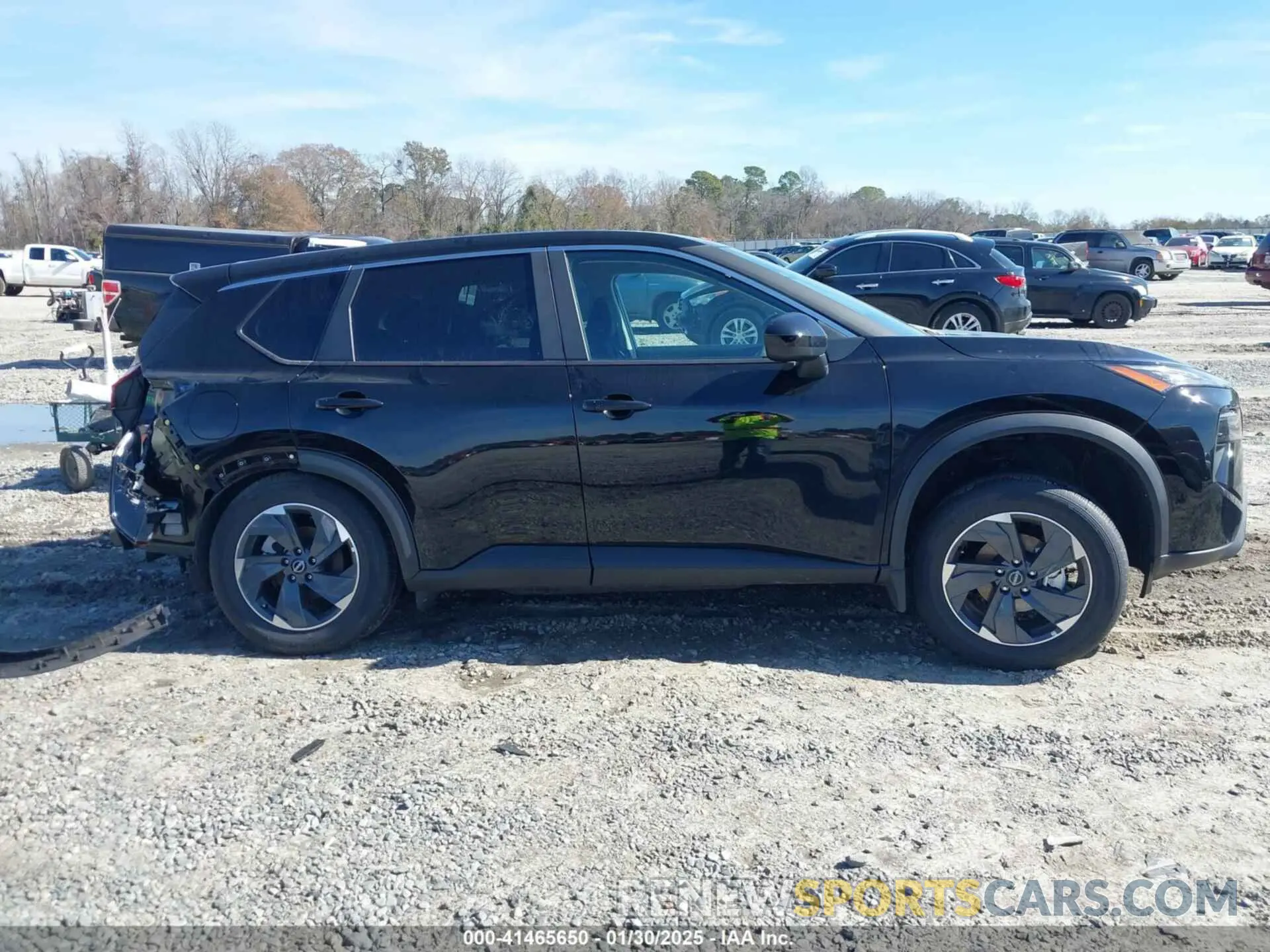 14 Photograph of a damaged car 5N1BT3BA9SC672434 NISSAN ROGUE 2025