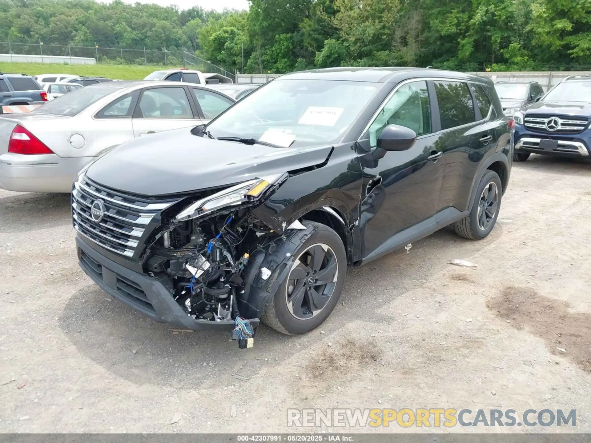 2 Фотография поврежденного автомобиля 5N1BT3BA9SC803930 NISSAN ROGUE 2025
