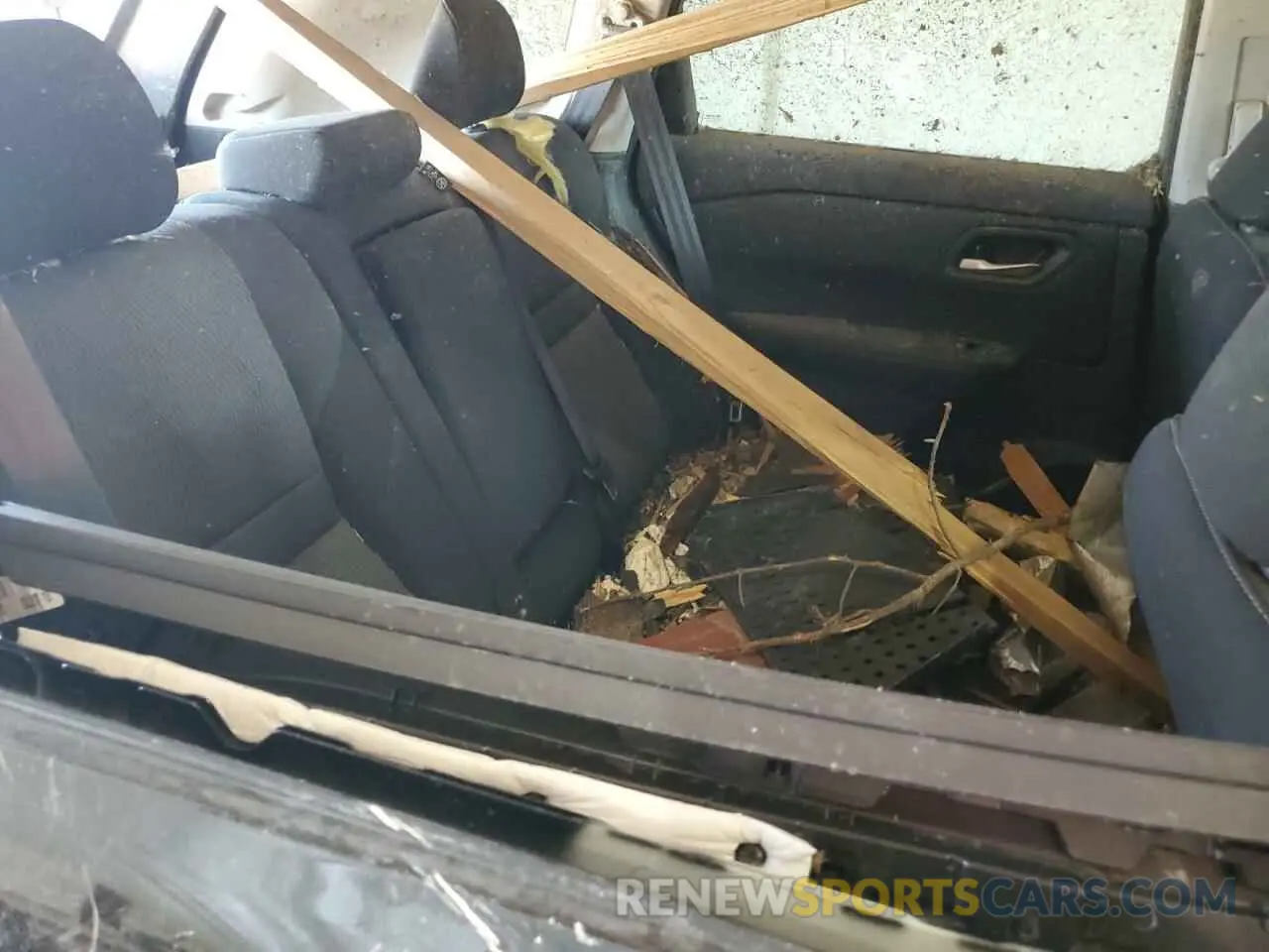 11 Photograph of a damaged car 5N1BT3BA9SC840699 NISSAN ROGUE 2025