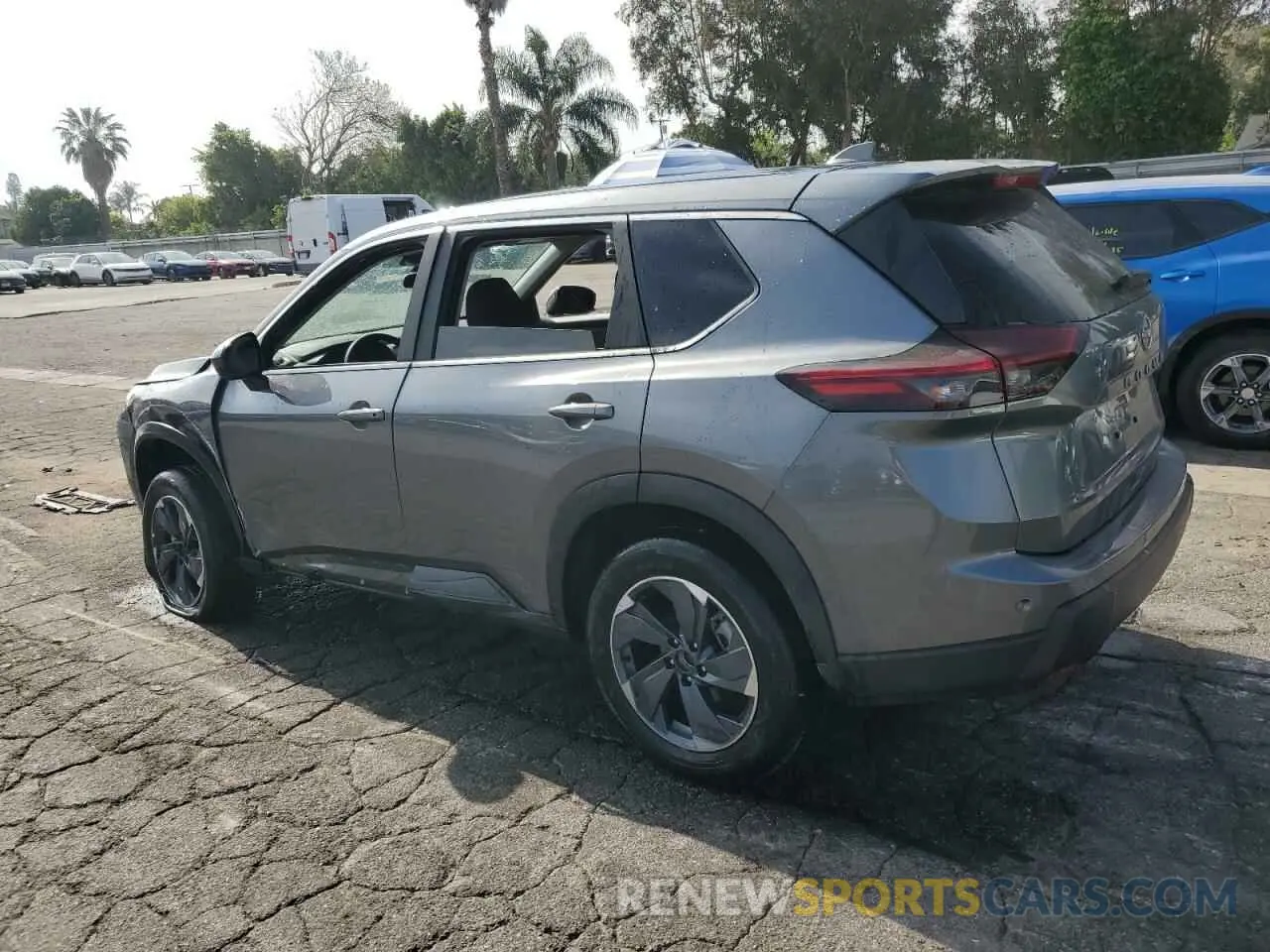 2 Фотография поврежденного автомобиля 5N1BT3BAXSC810384 NISSAN ROGUE 2025