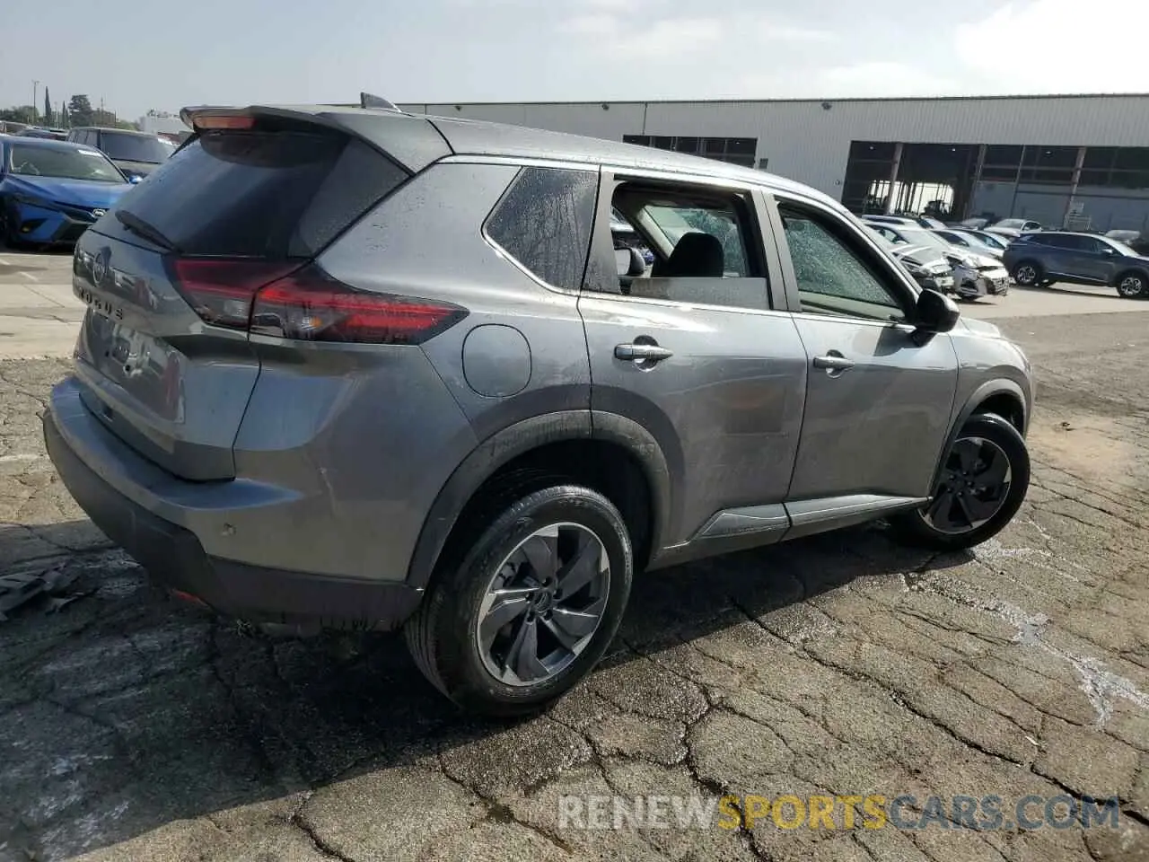 3 Фотография поврежденного автомобиля 5N1BT3BAXSC810384 NISSAN ROGUE 2025