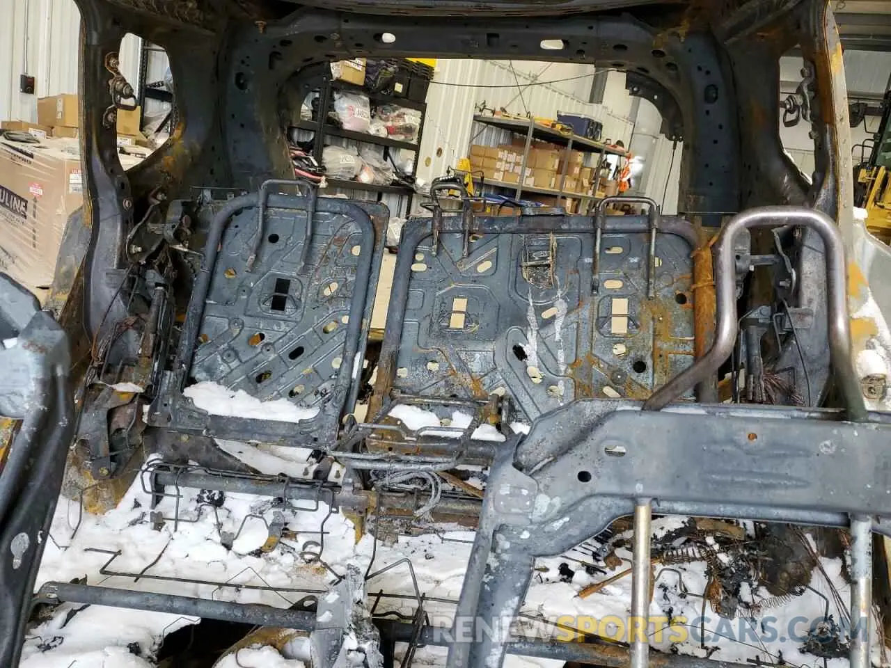 10 Photograph of a damaged car 5N1BT3BB0SC784564 NISSAN ROGUE 2025