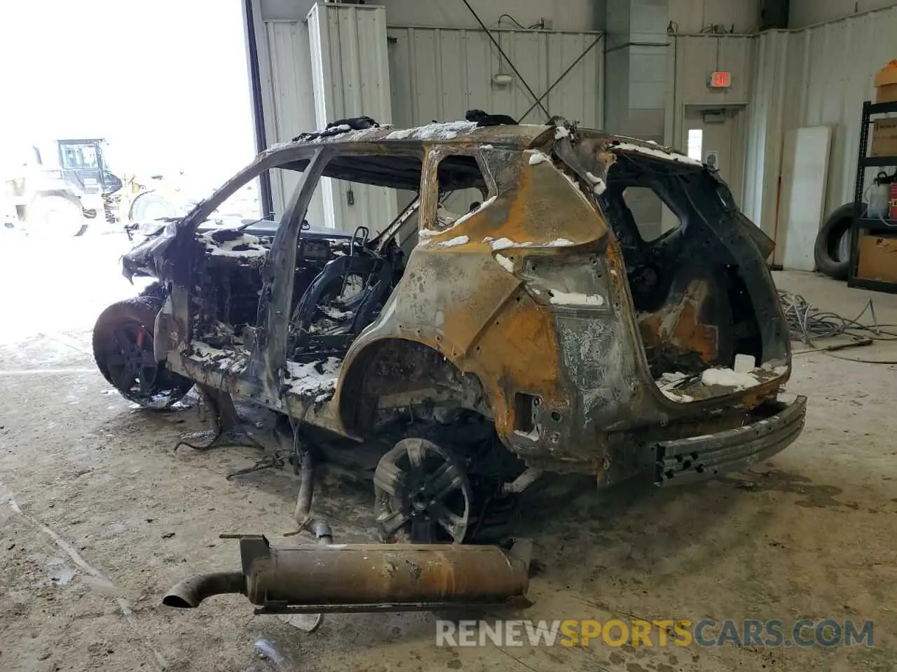 2 Photograph of a damaged car 5N1BT3BB0SC784564 NISSAN ROGUE 2025