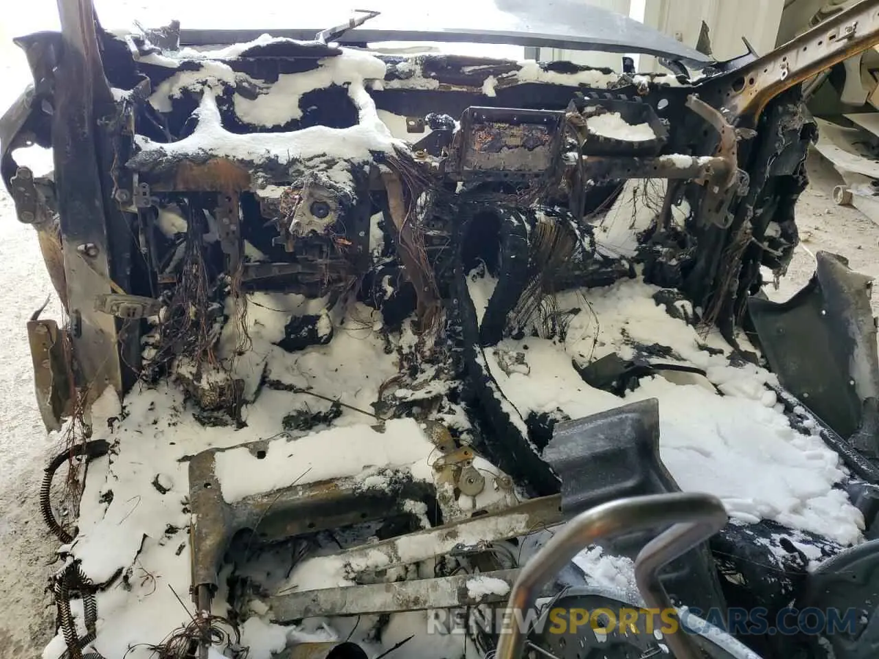 8 Photograph of a damaged car 5N1BT3BB0SC784564 NISSAN ROGUE 2025