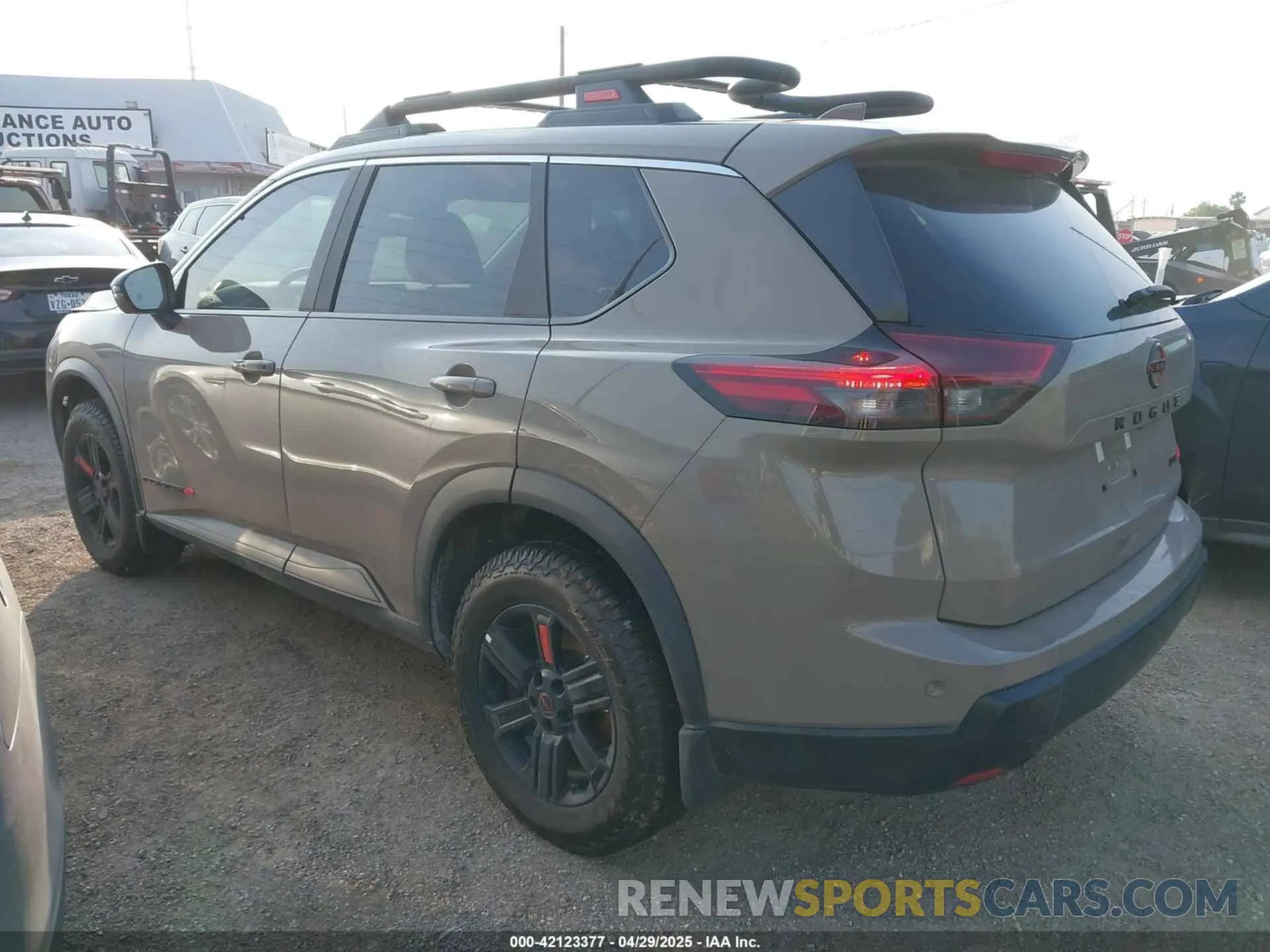 3 Фотография поврежденного автомобиля 5N1BT3BB0SC789439 NISSAN ROGUE 2025
