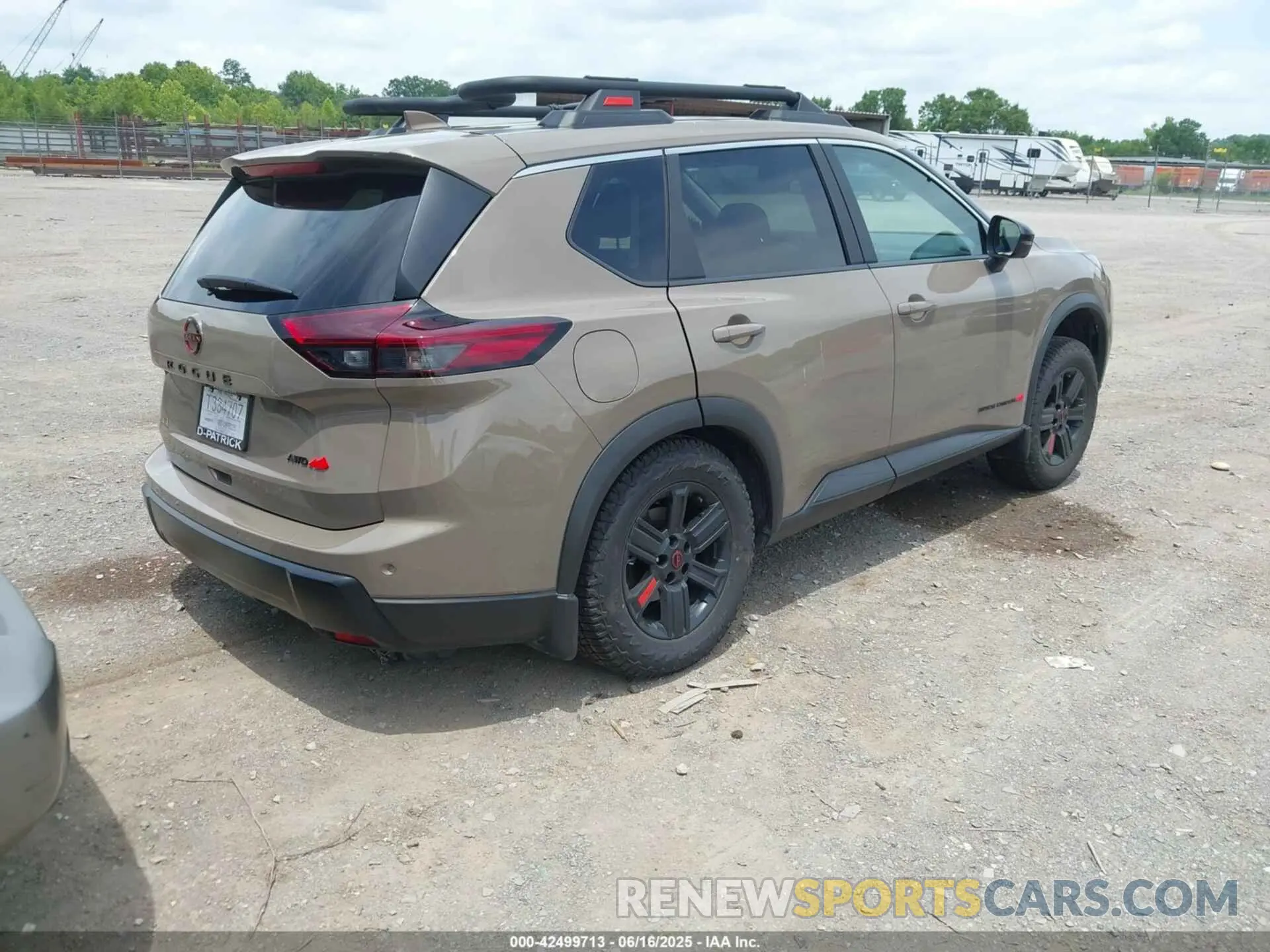 4 Photograph of a damaged car 5N1BT3BB0SC826764 NISSAN ROGUE 2025