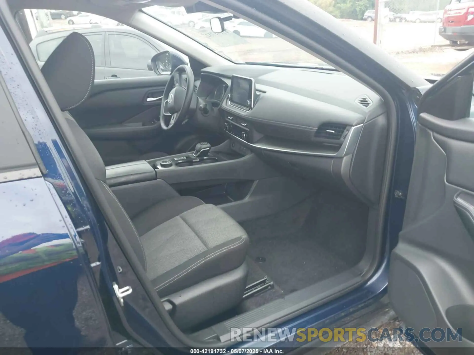 5 Photograph of a damaged car 5N1BT3BB2SC782704 NISSAN ROGUE 2025