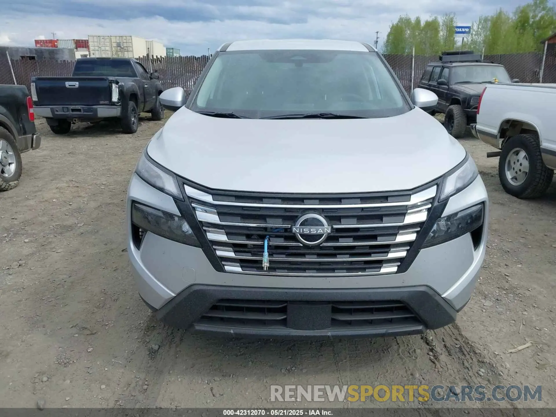 6 Фотография поврежденного автомобиля 5N1BT3BB2SC807603 NISSAN ROGUE 2025