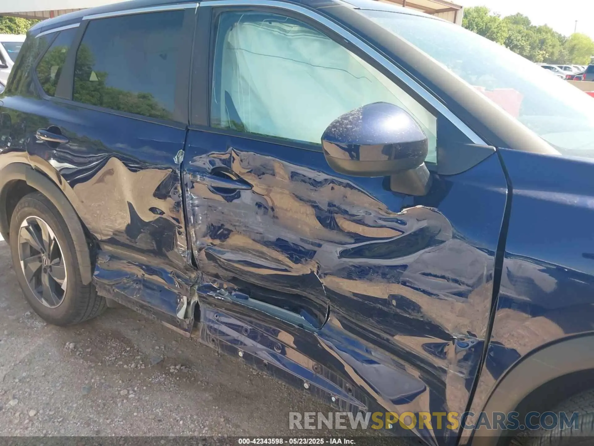6 Photograph of a damaged car 5N1BT3BB5SC765251 NISSAN ROGUE 2025