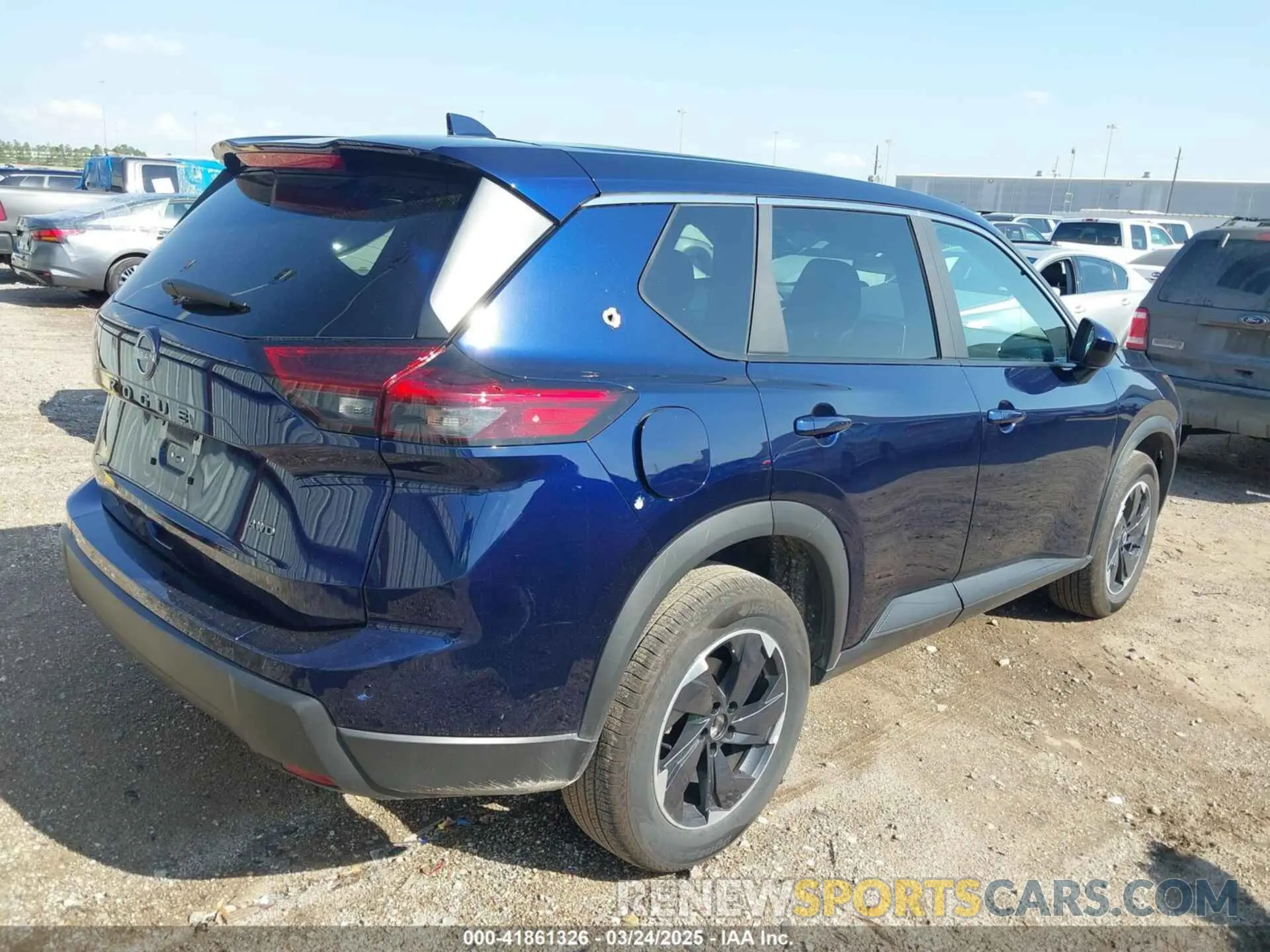 4 Photograph of a damaged car 5N1BT3BB5SC790358 NISSAN ROGUE 2025