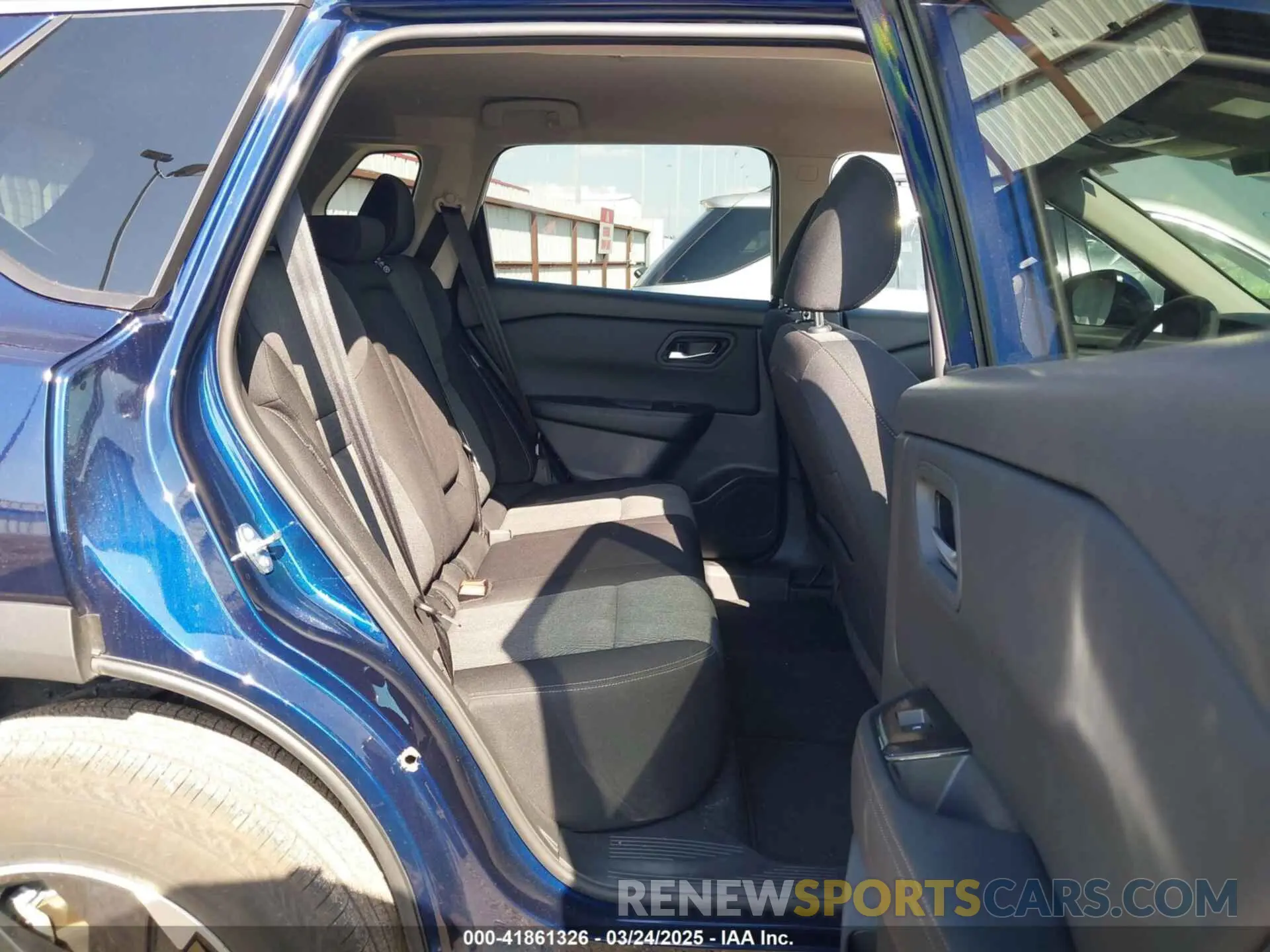 8 Photograph of a damaged car 5N1BT3BB5SC790358 NISSAN ROGUE 2025
