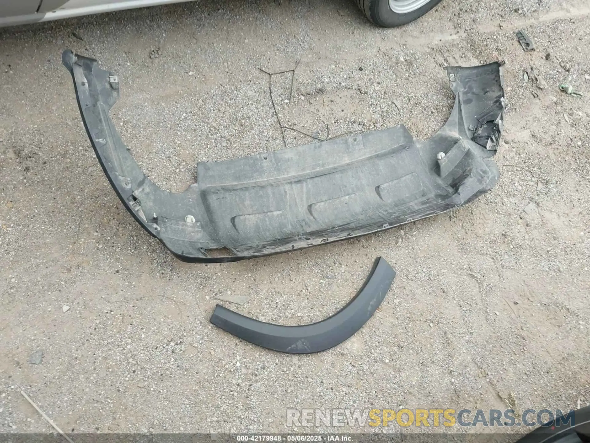 12 Фотография поврежденного автомобиля 5N1BT3BB8SC779175 NISSAN ROGUE 2025