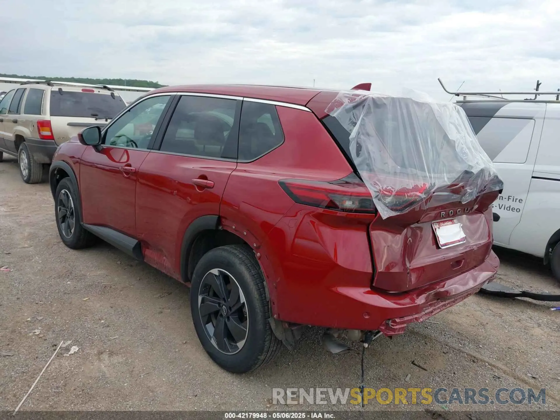 3 Фотография поврежденного автомобиля 5N1BT3BB8SC779175 NISSAN ROGUE 2025