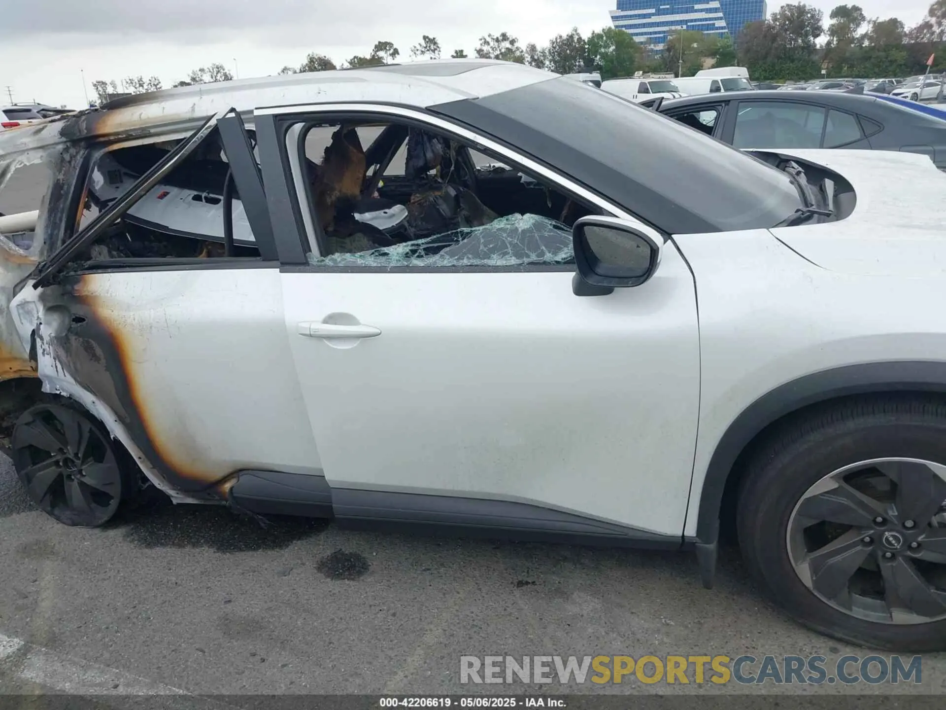 12 Photograph of a damaged car JN8BT3BA0SW002892 NISSAN ROGUE 2025