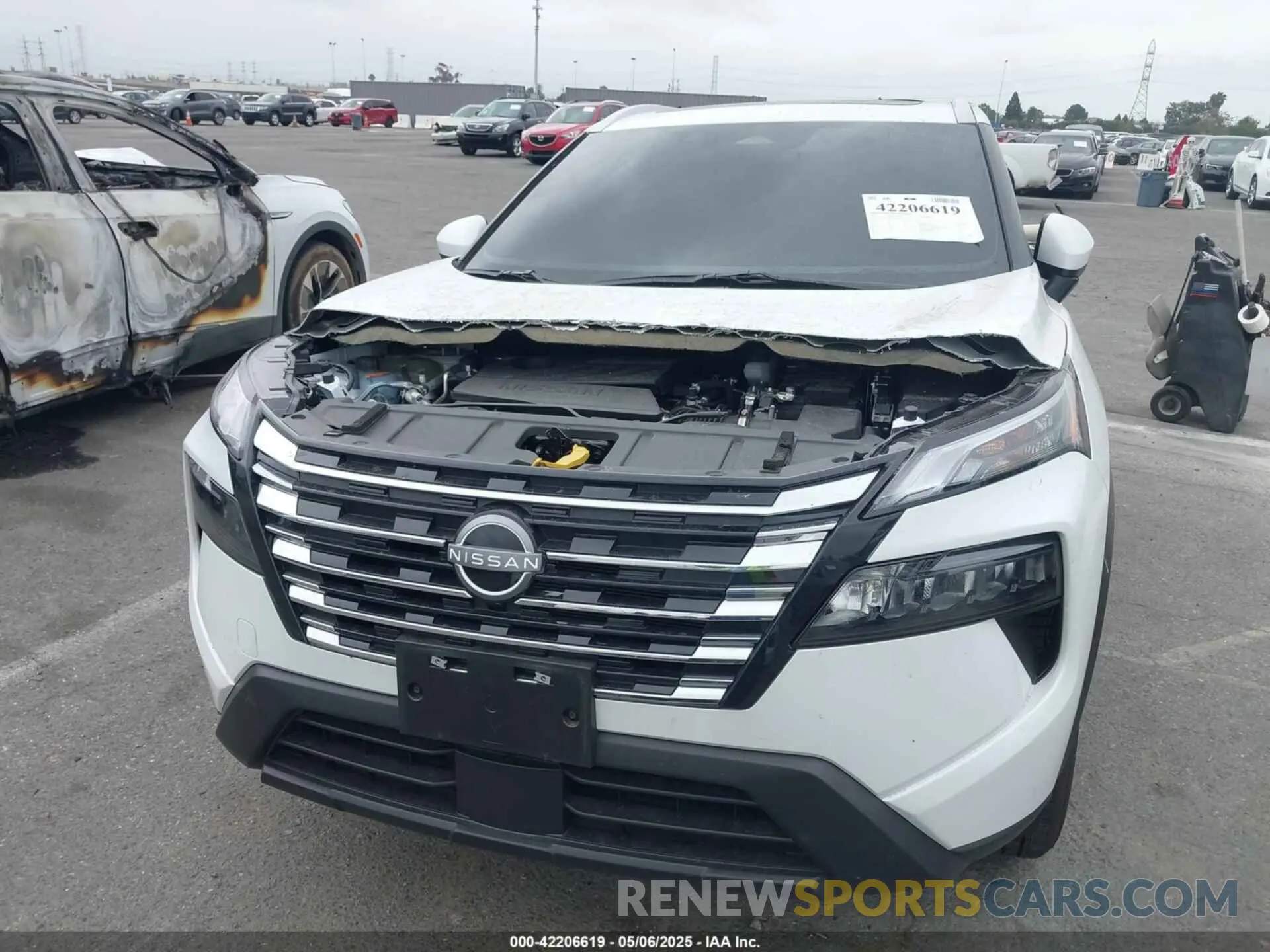 6 Photograph of a damaged car JN8BT3BA0SW002892 NISSAN ROGUE 2025