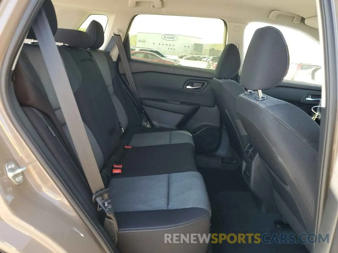 11 Photograph of a damaged car JN8BT3BA4SW008386 NISSAN ROGUE 2025