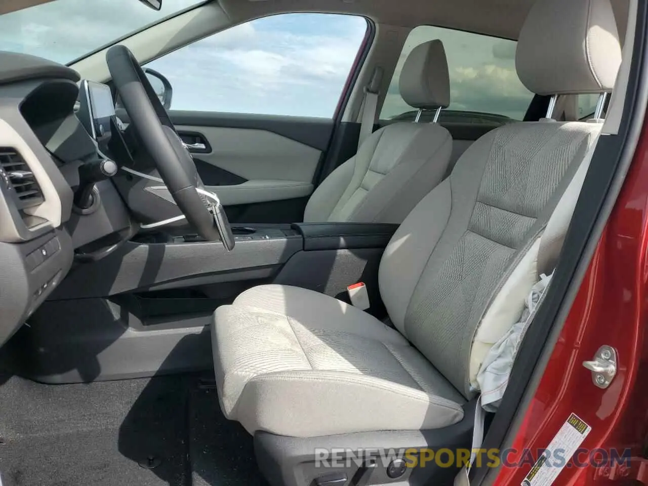 7 Photograph of a damaged car JN8BT3BA4SW342403 NISSAN ROGUE 2025