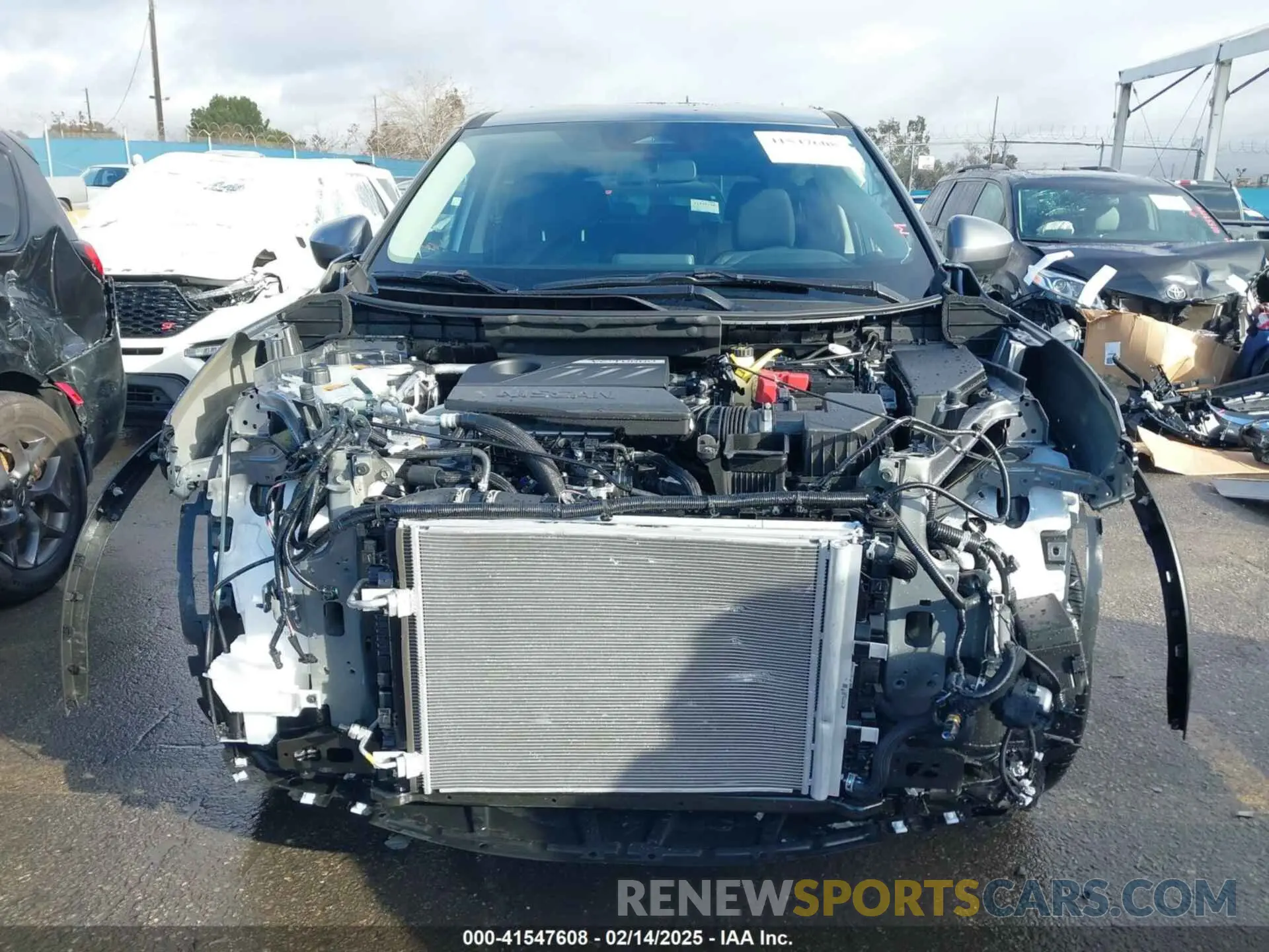 13 Фотография поврежденного автомобиля JN8BT3BA5SW005433 NISSAN ROGUE 2025