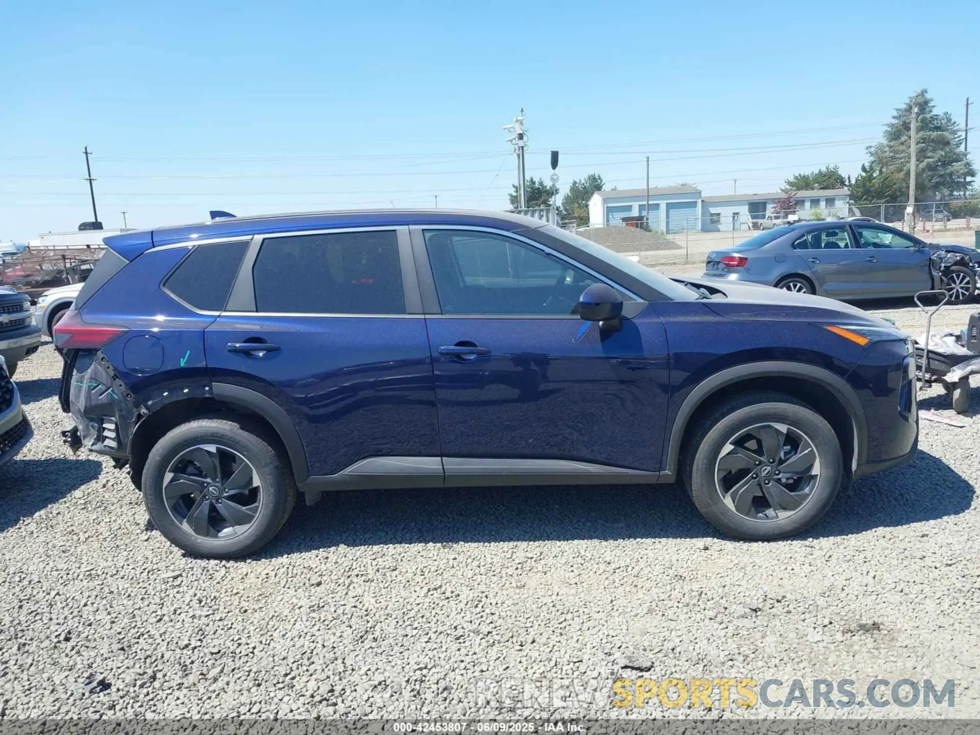 14 Photograph of a damaged car JN8BT3BB8SW156355 NISSAN ROGUE 2025