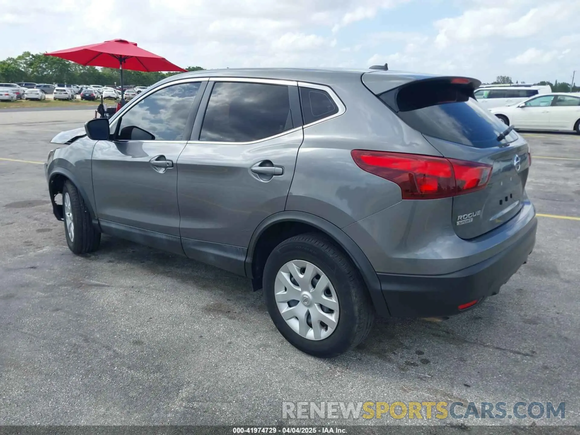 3 Photograph of a damaged car JN1BJ1CP2KW229934 NISSAN ROGUE SPORT 2019