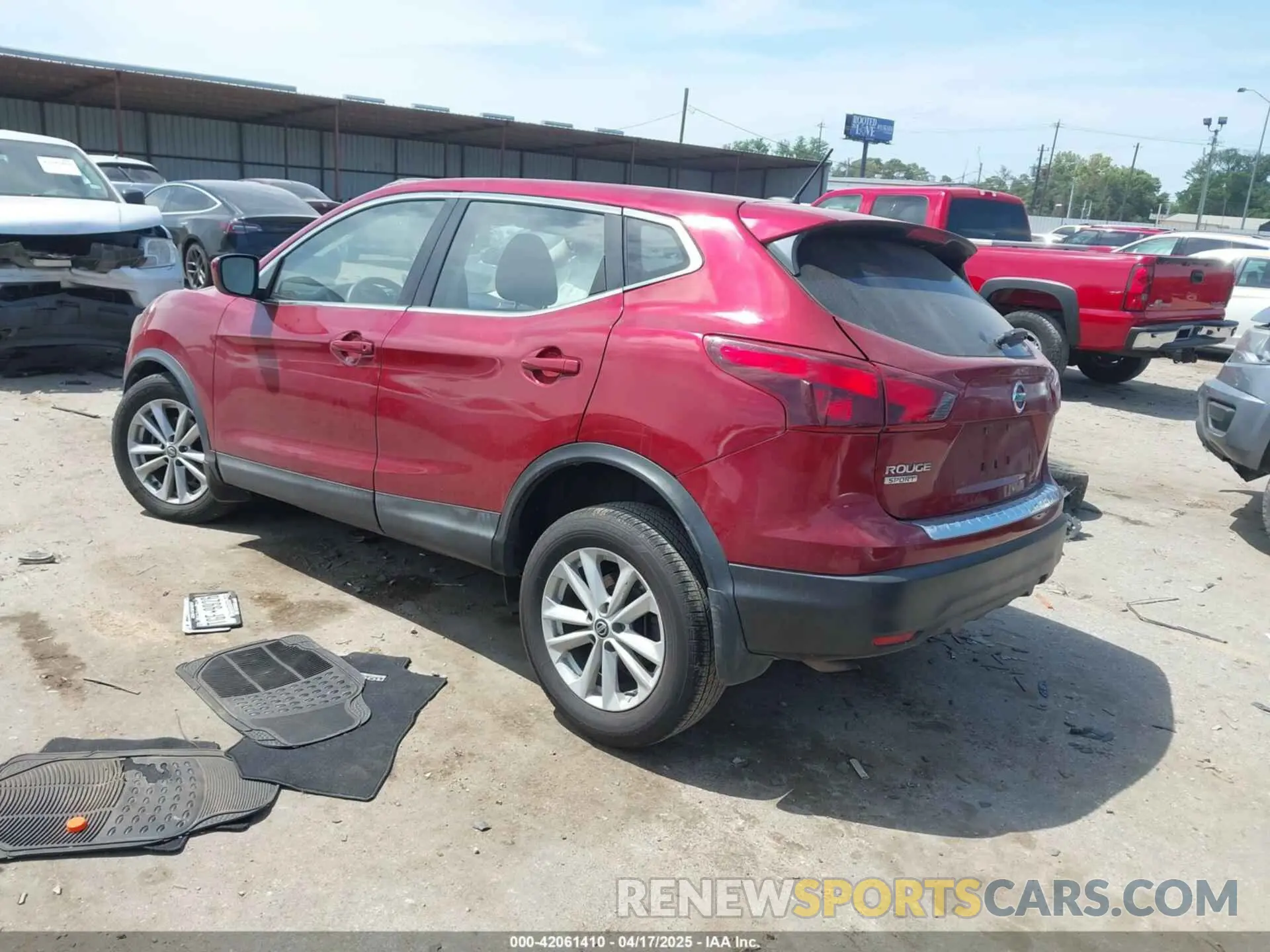 3 Photograph of a damaged car JN1BJ1CP3KW210633 NISSAN ROGUE SPORT 2019