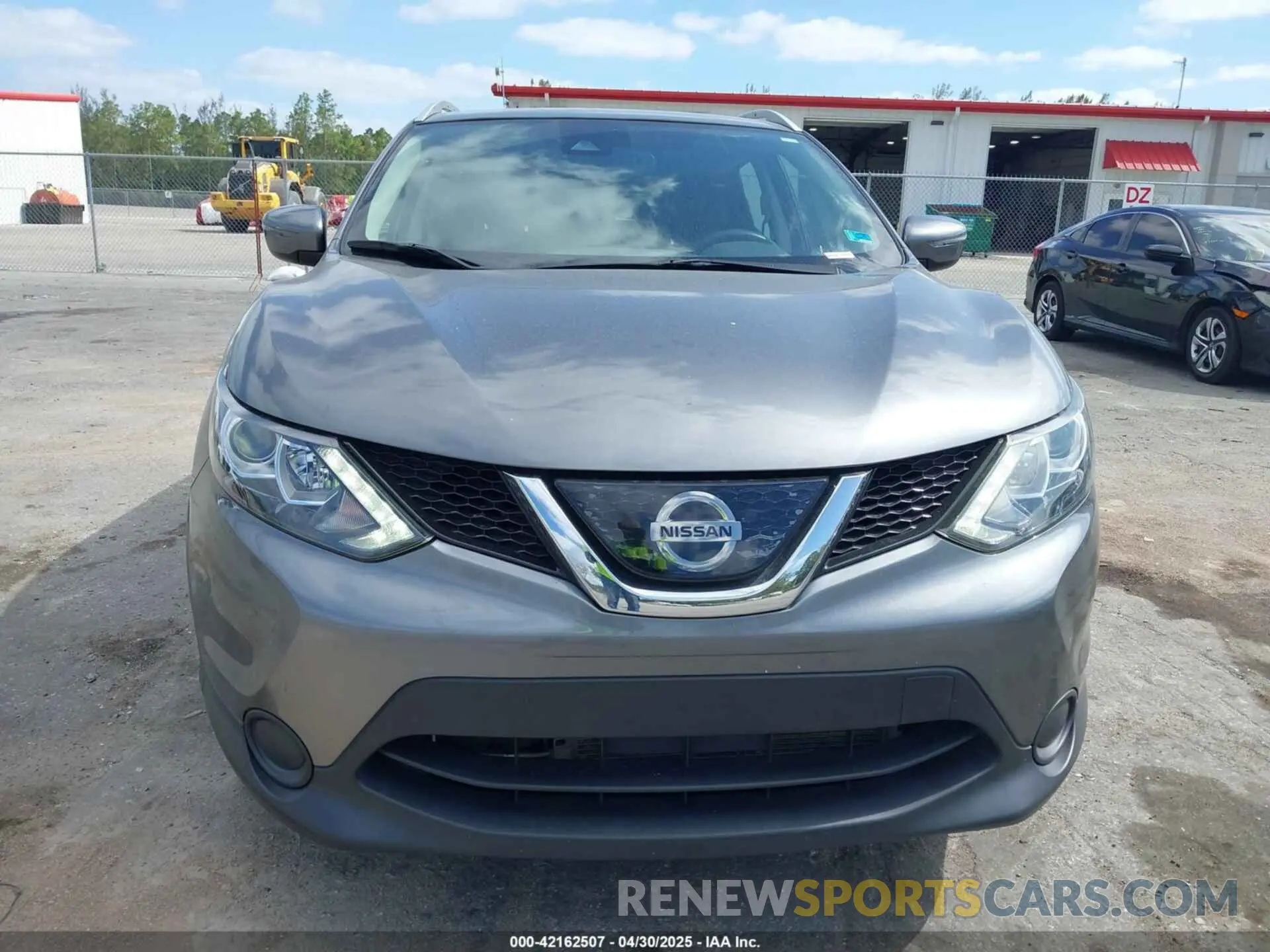 13 Photograph of a damaged car JN1BJ1CP3KW232888 NISSAN ROGUE SPORT 2019