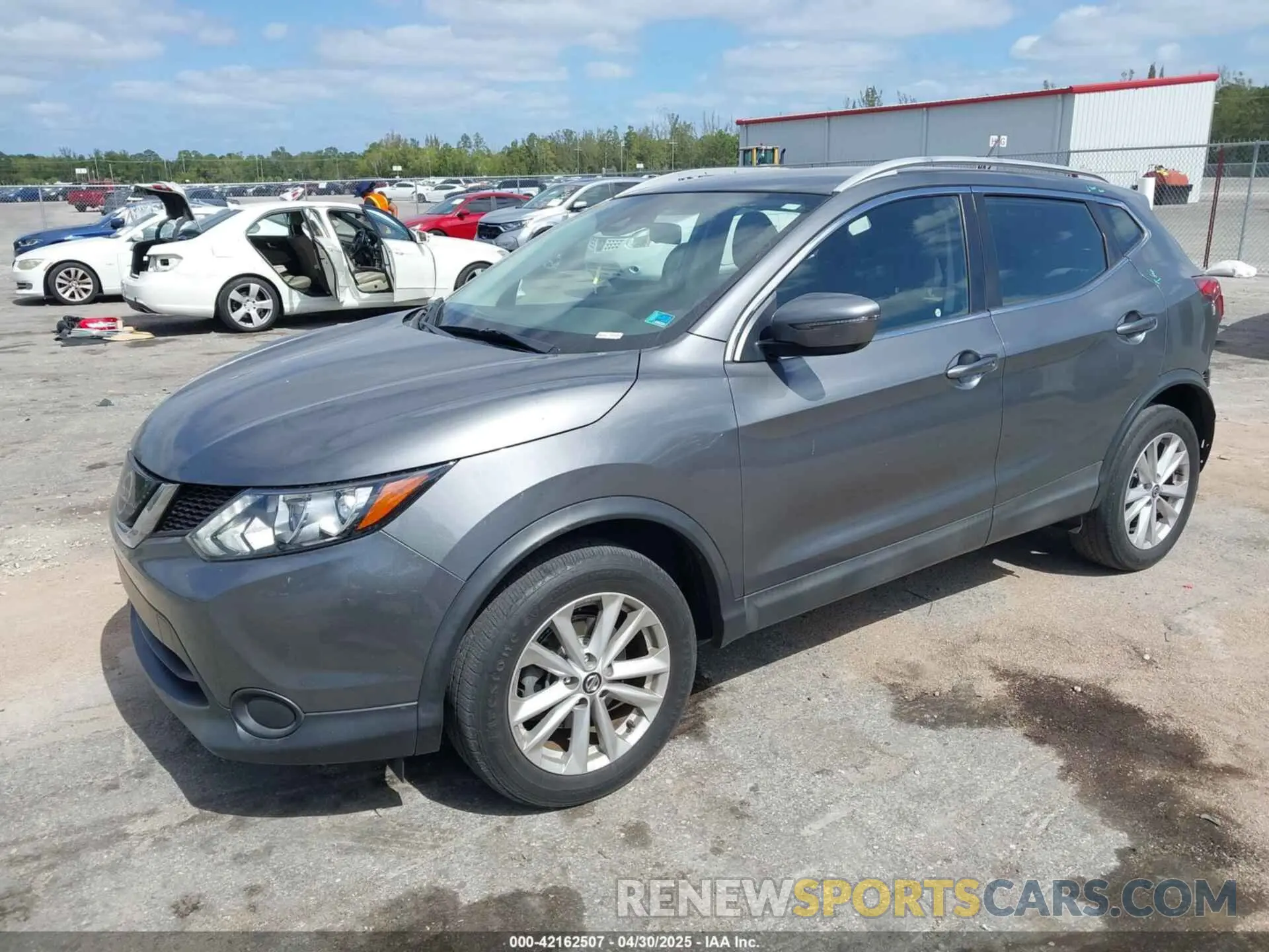2 Photograph of a damaged car JN1BJ1CP3KW232888 NISSAN ROGUE SPORT 2019