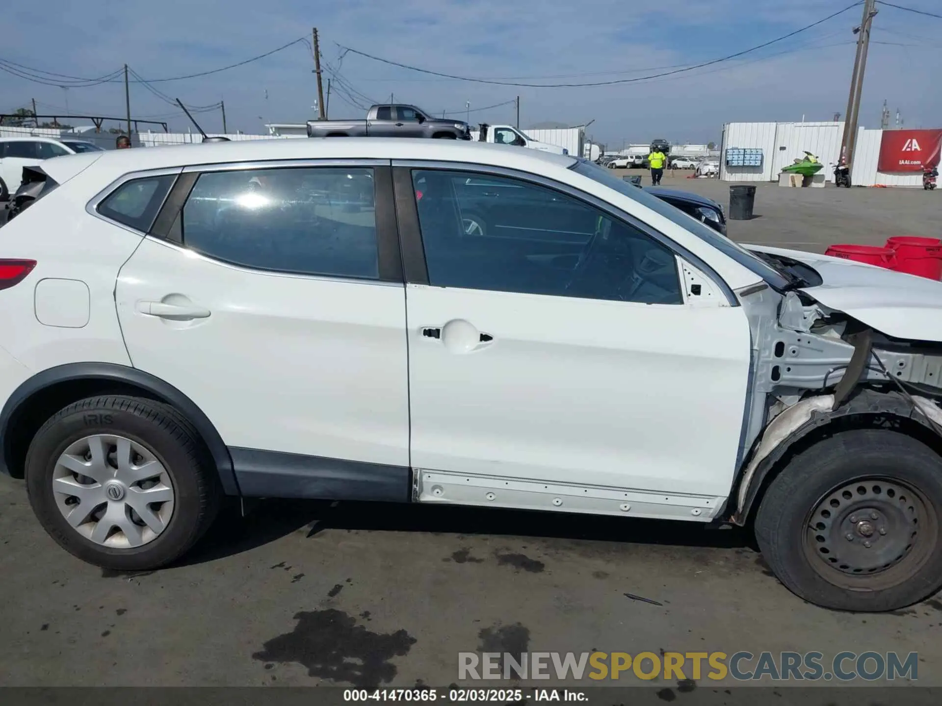 14 Photograph of a damaged car JN1BJ1CP4KW228672 NISSAN ROGUE SPORT 2019