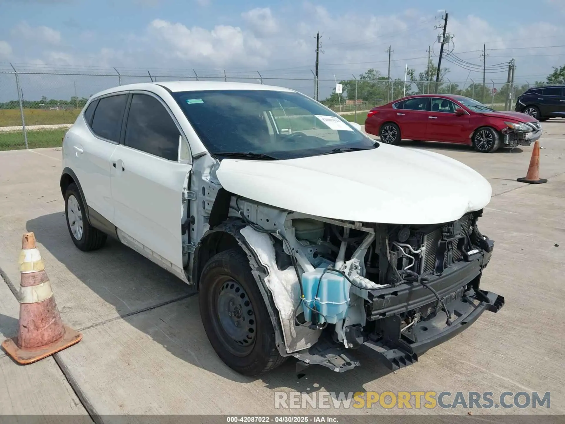 1 Photograph of a damaged car JN1BJ1CP4KW239090 NISSAN ROGUE SPORT 2019