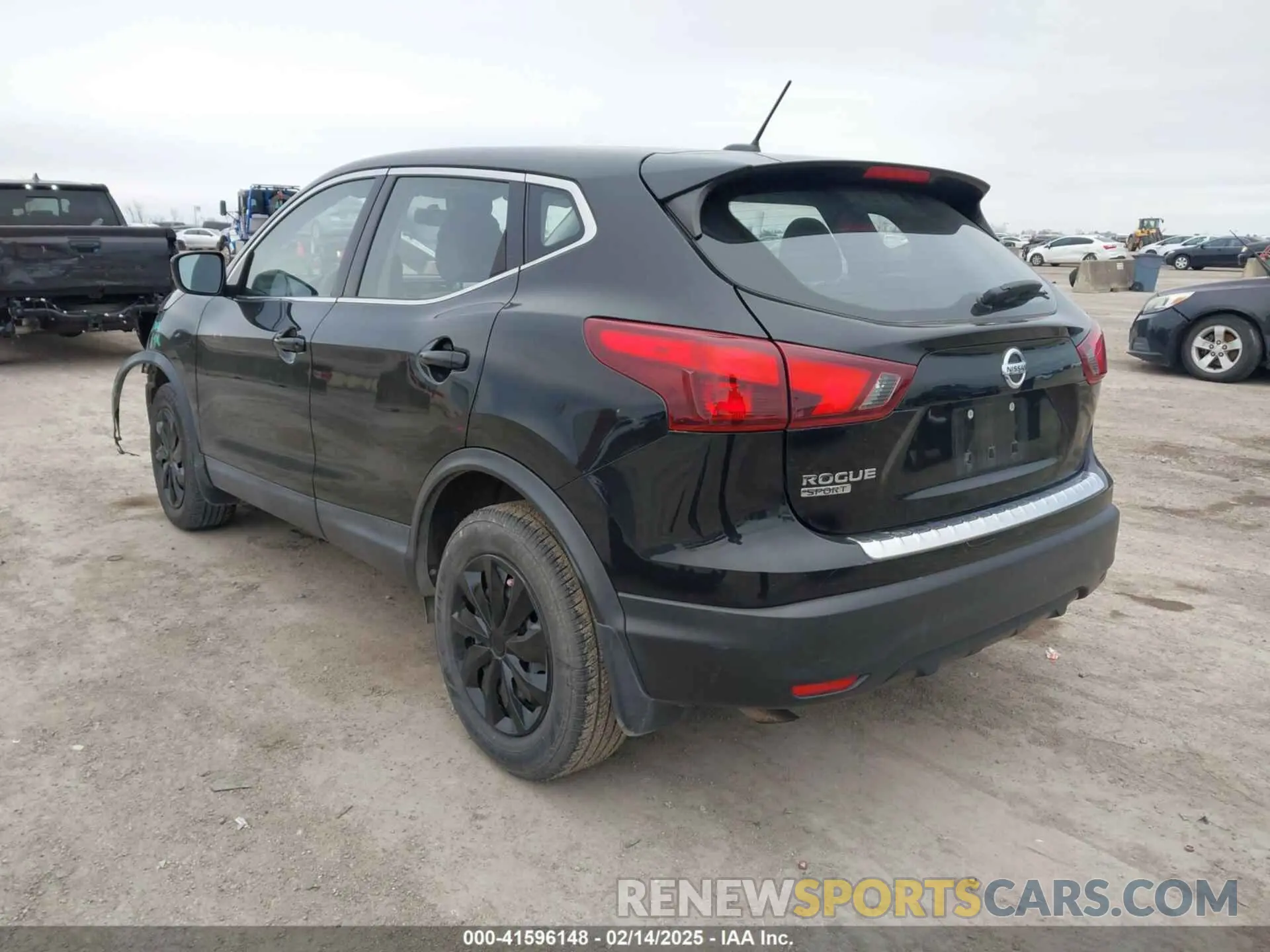 3 Фотография поврежденного автомобиля JN1BJ1CP4KW520483 NISSAN ROGUE SPORT 2019