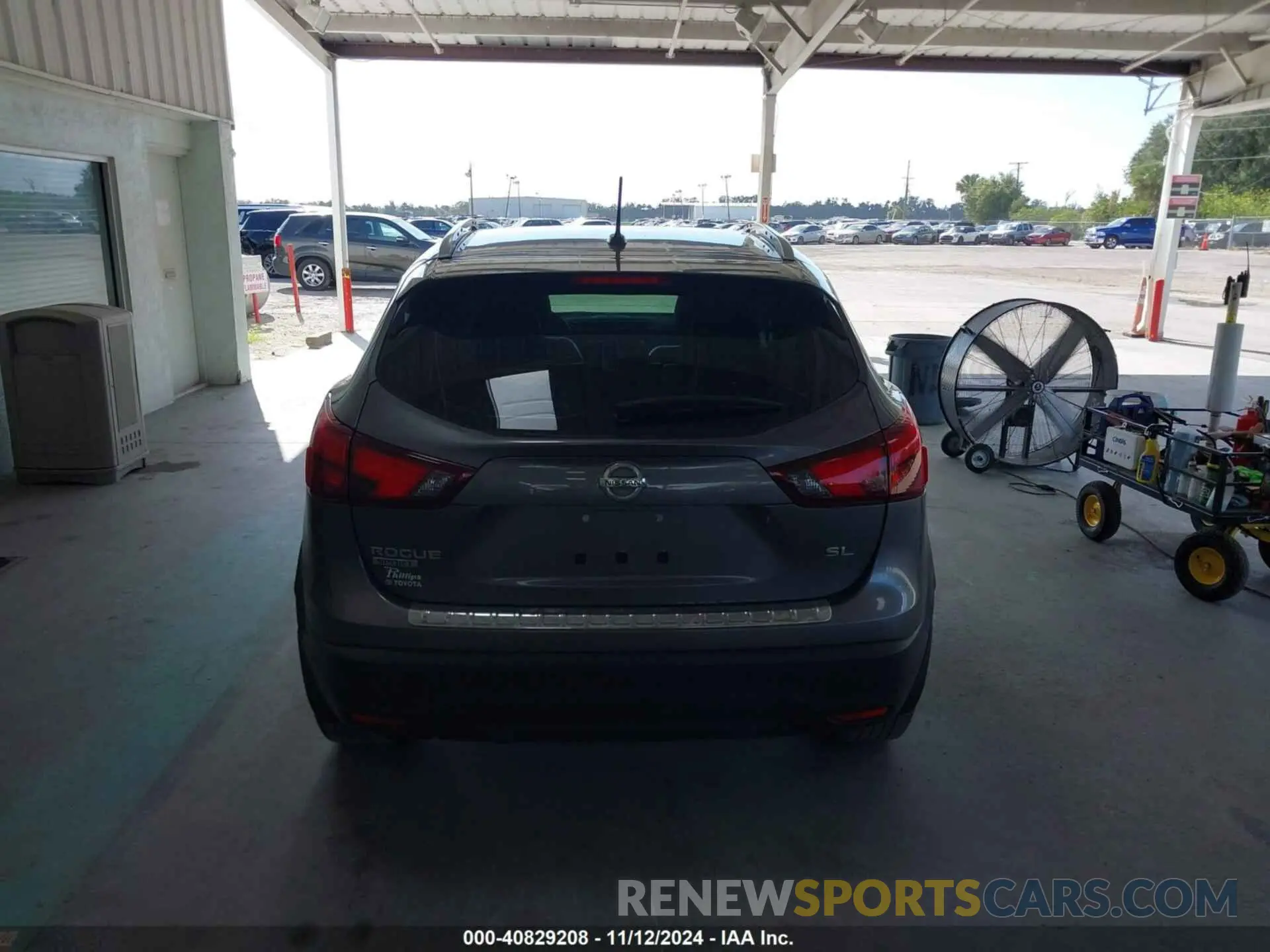 15 Photograph of a damaged car JN1BJ1CP4KW521665 NISSAN ROGUE SPORT 2019