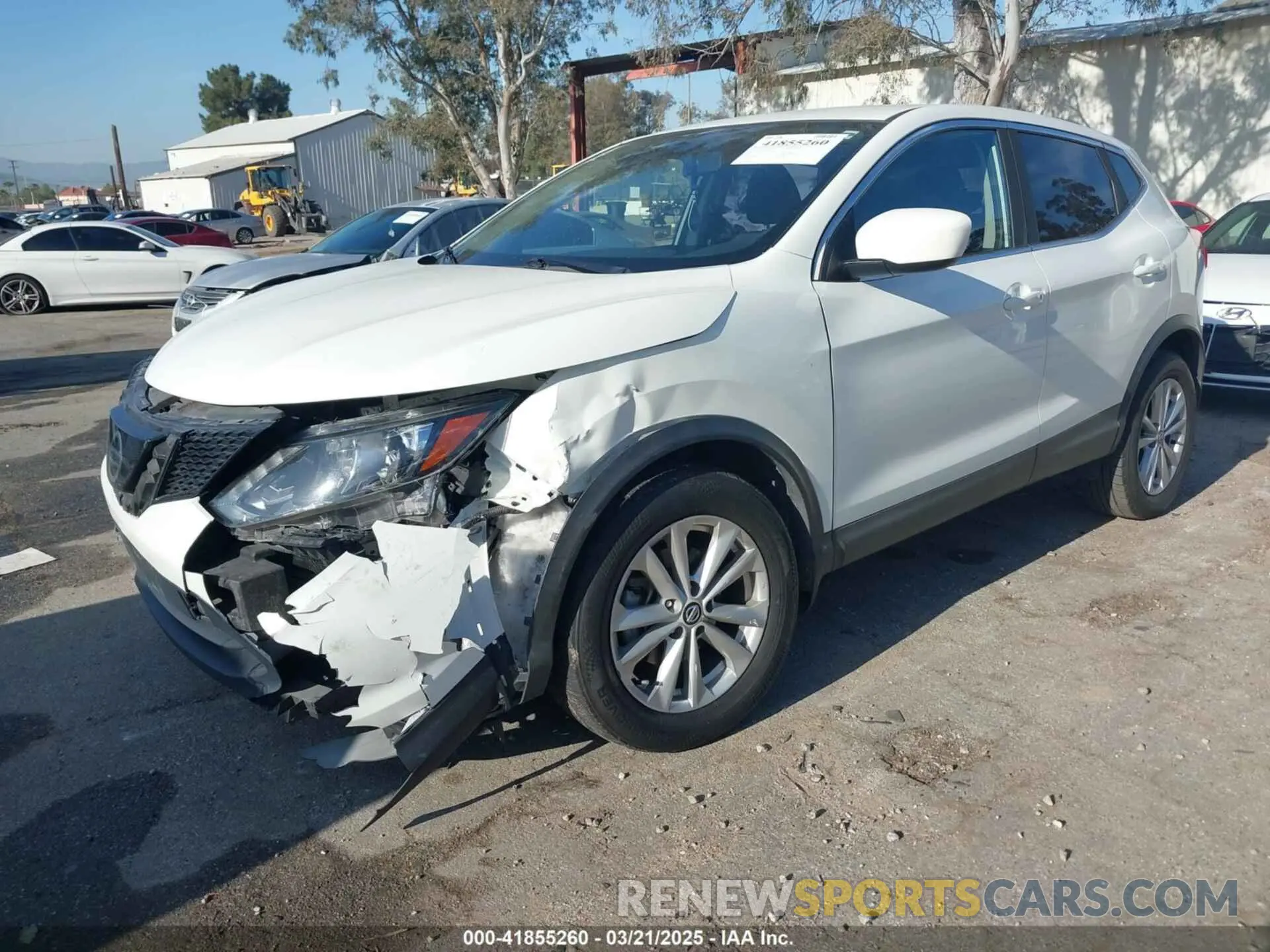 2 Фотография поврежденного автомобиля JN1BJ1CP5KW226980 NISSAN ROGUE SPORT 2019